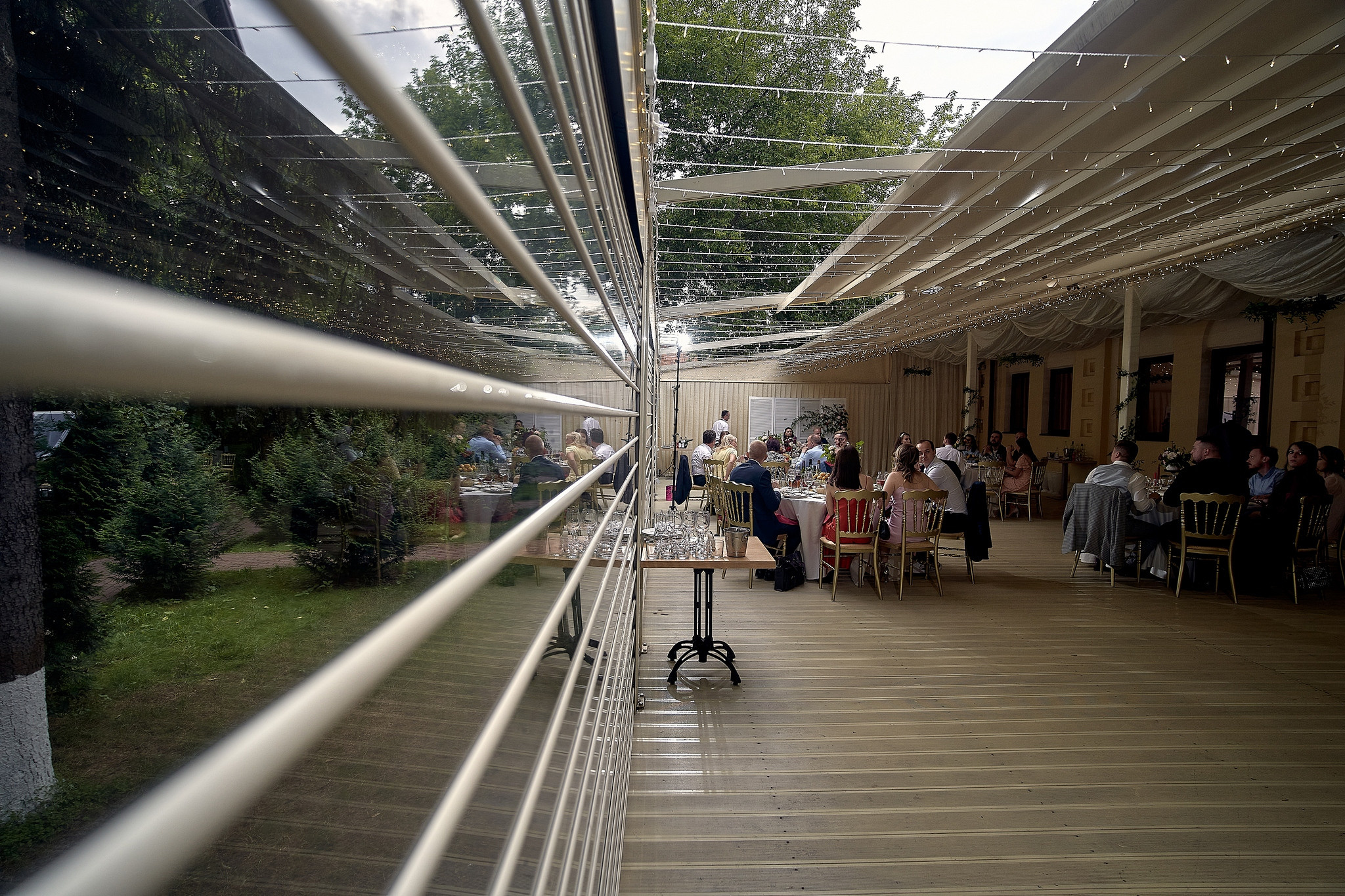 Общий вид банкетного зала для свадебного банкета ресторан Аркобалено.Свадебный фотограф на свадьбу в Москве Сергей Гаварос. gavaros.ru