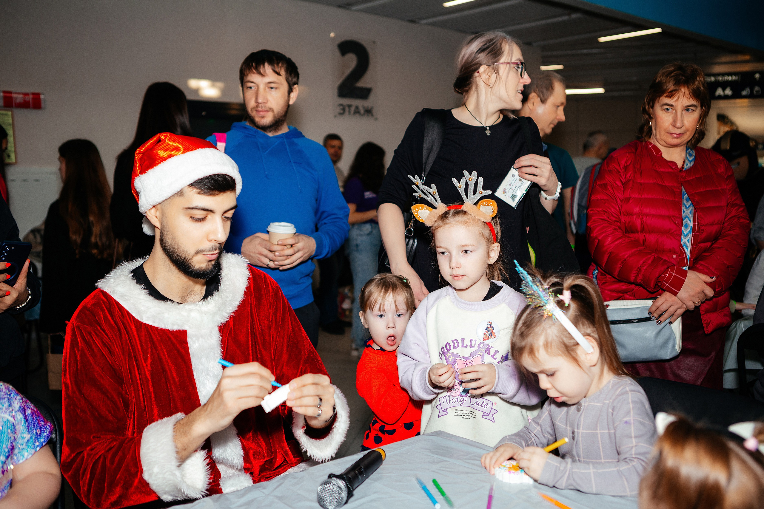 Благотворительный НГ. Фонд Завтра. Контент фотограф, съемка для маркетплейсов, фуд съемка и репортажи в Новосибирске Ралия Галеева