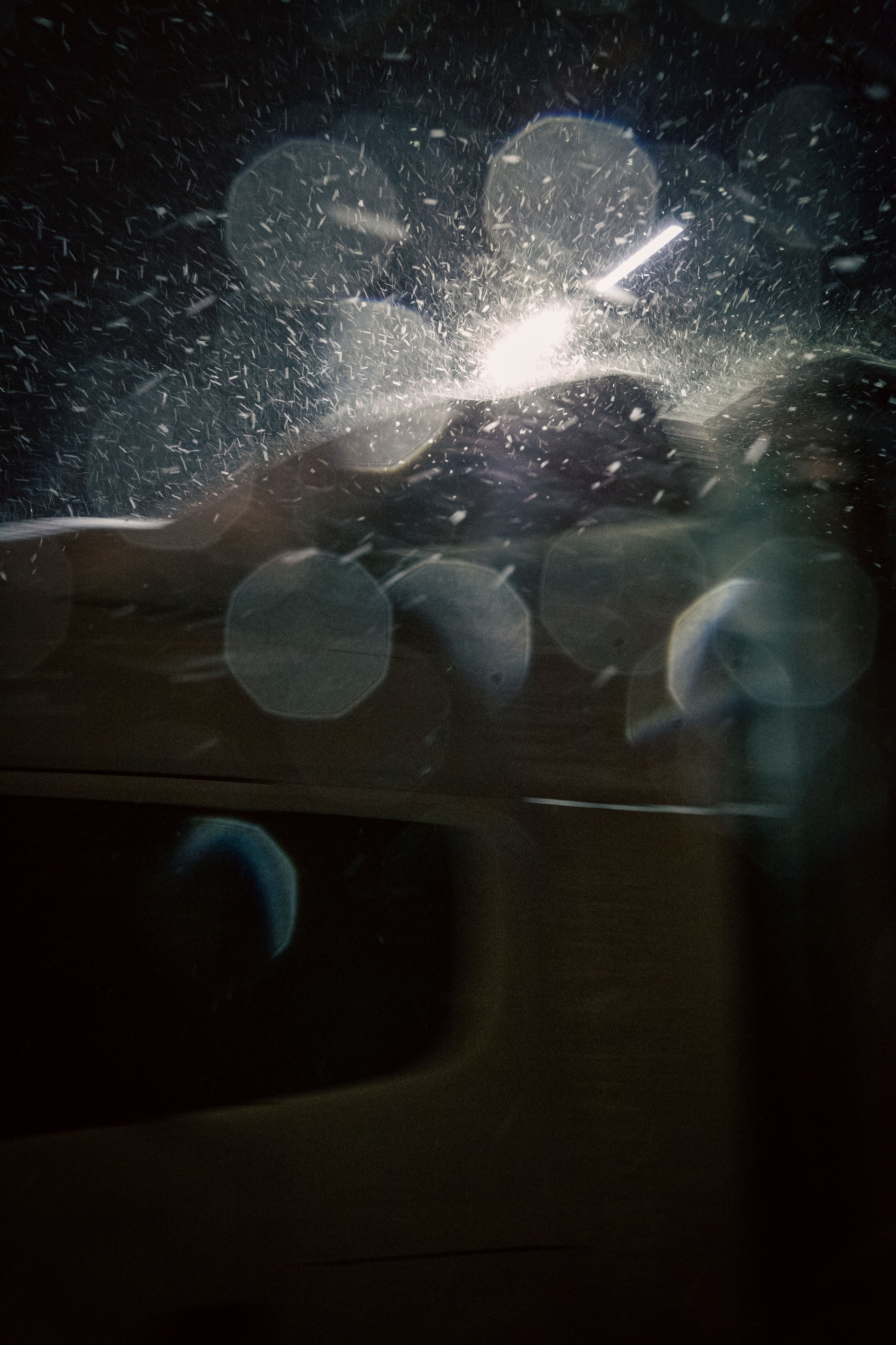 Ветер. Dmitriy [KCCC] is a pretty cool photographer