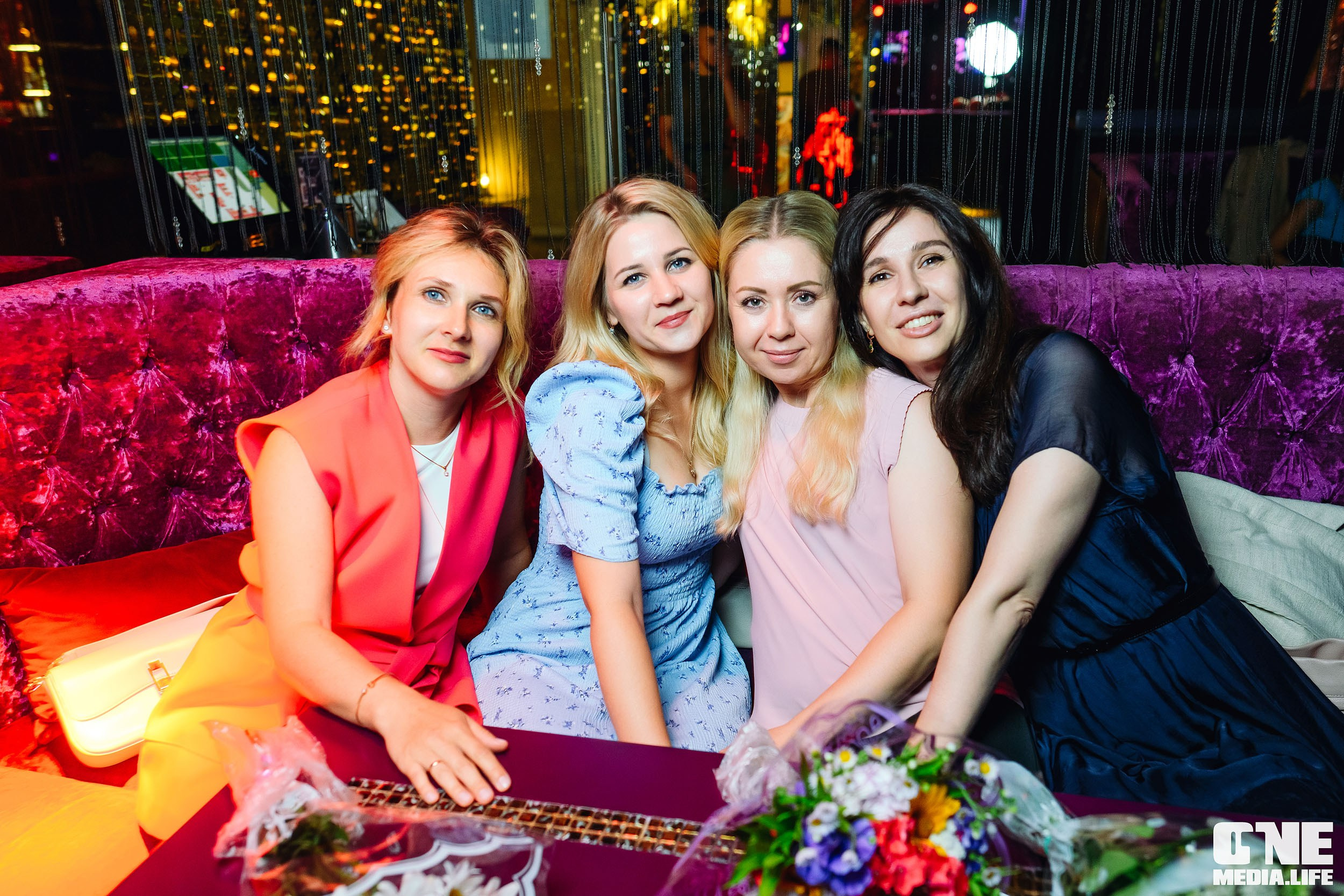 Фоторепортаж из караоке-клуба Эйфория. One Media Life: фоторепортажи, фотоотчеты с мероприятий и заведений