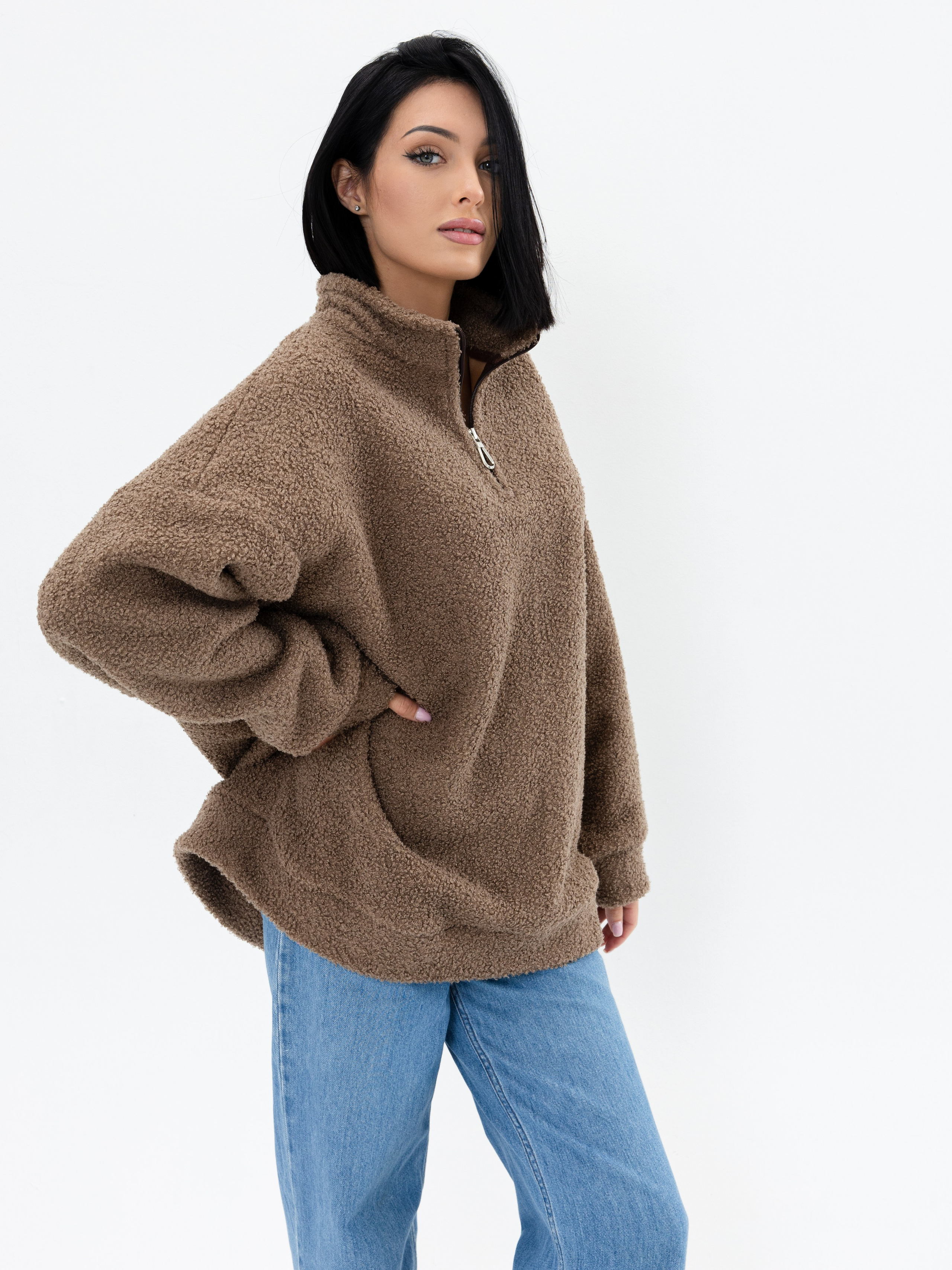 Владислава, 40-42 р-р, 170 см. KED Production — продакшн из СПб. Создаём фото, видео и контент, который помогает брендам и селлерам продавать больше