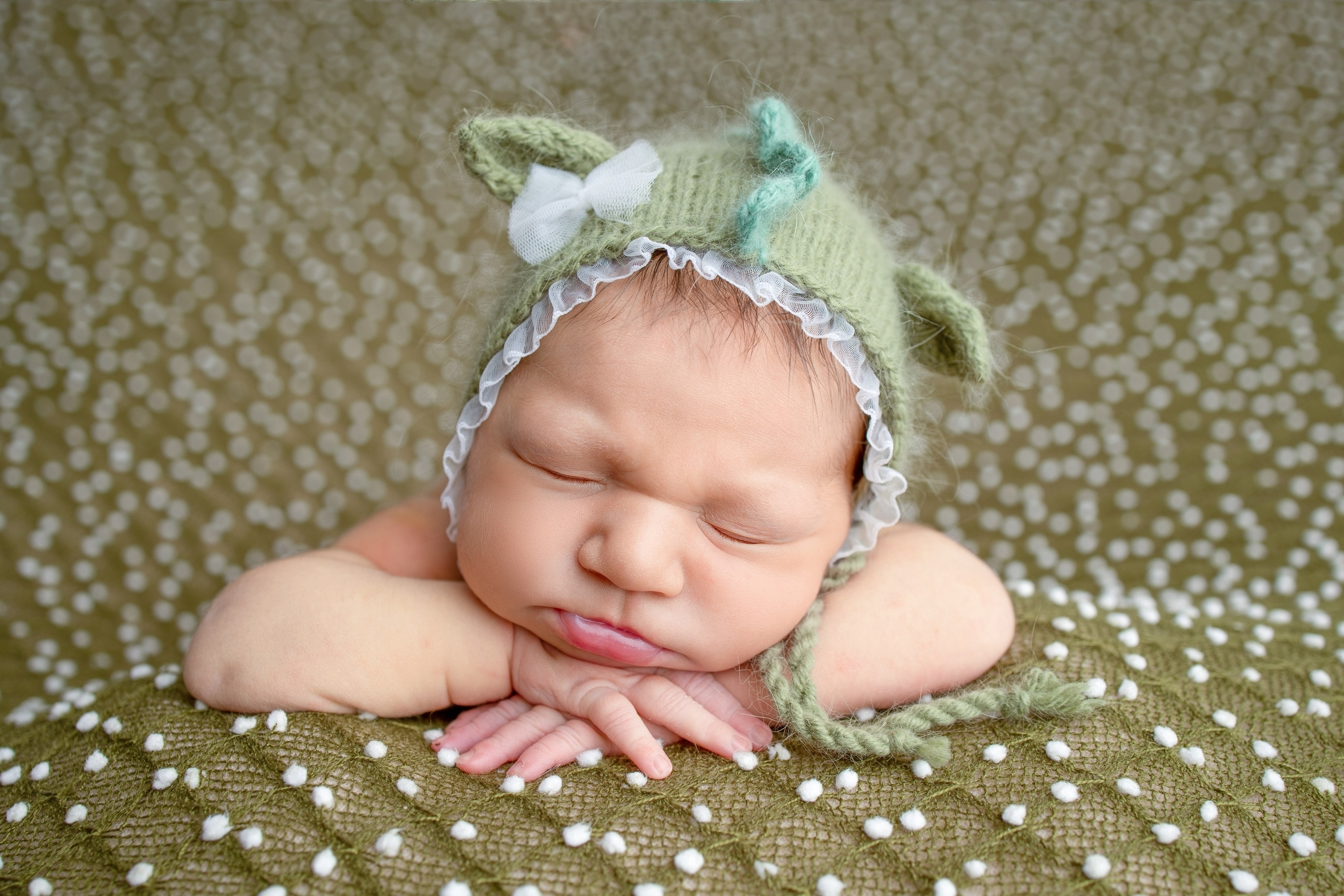 Нежная и милая фотосессия первых дней жизни Вашего ребенка в Минске. Фотограф новорождённых Минск — стоимость newborn фотосессии в Минске