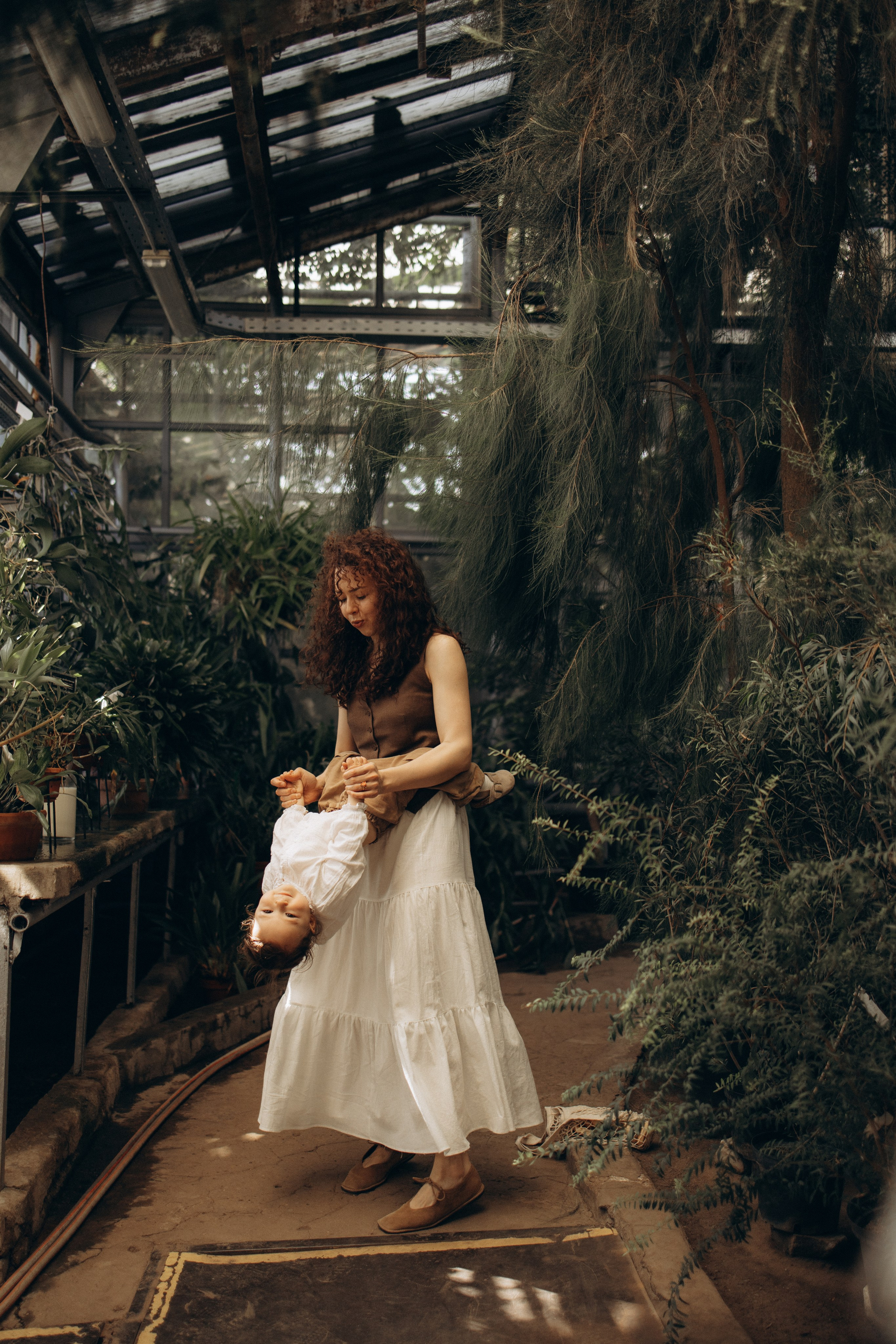 Прогулка по оранжерее. Семейный фотограф в Москве Ксения Аганина