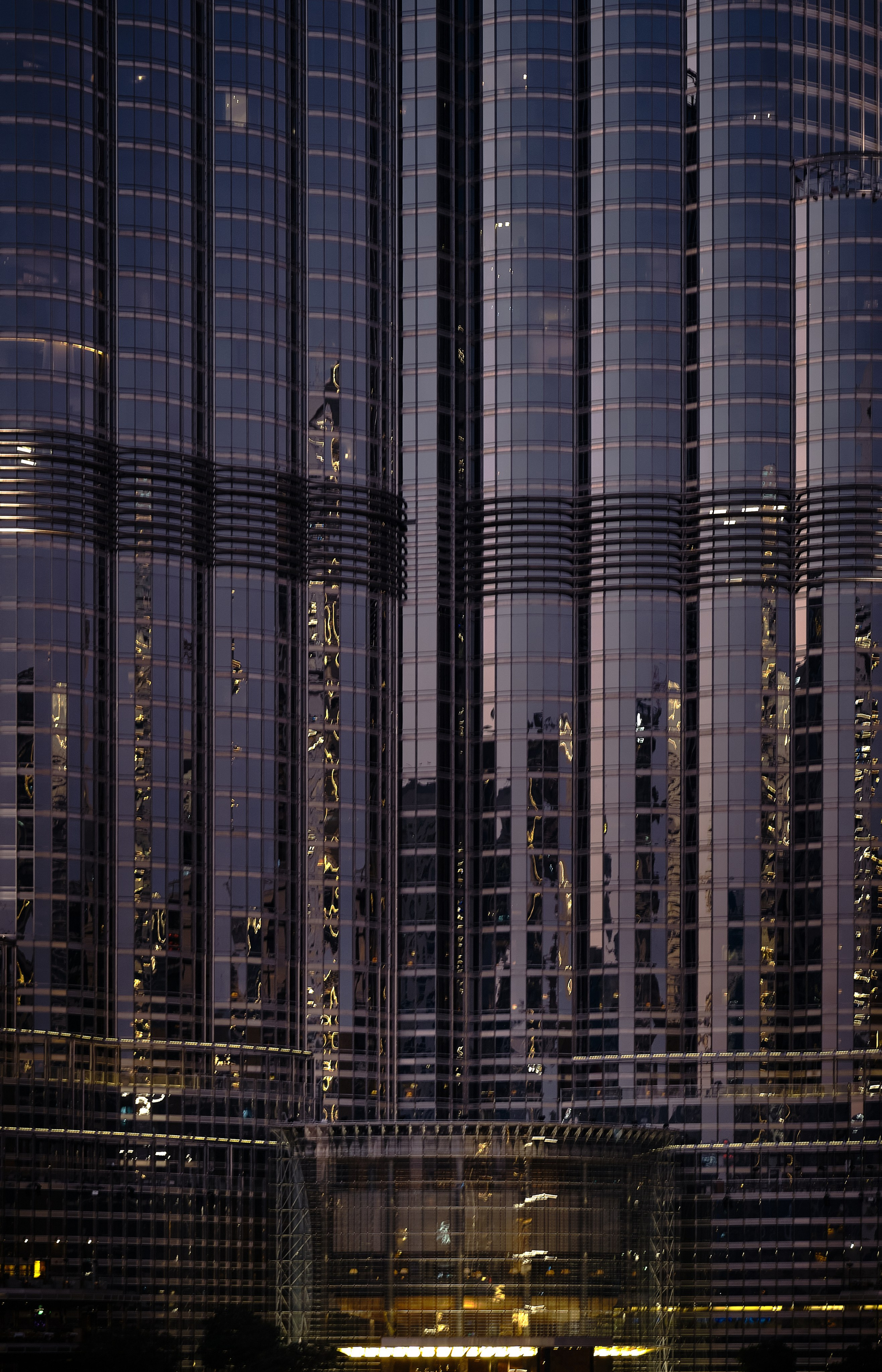 Dubai & Abu Dhabi. Aleksandr Kobtsev