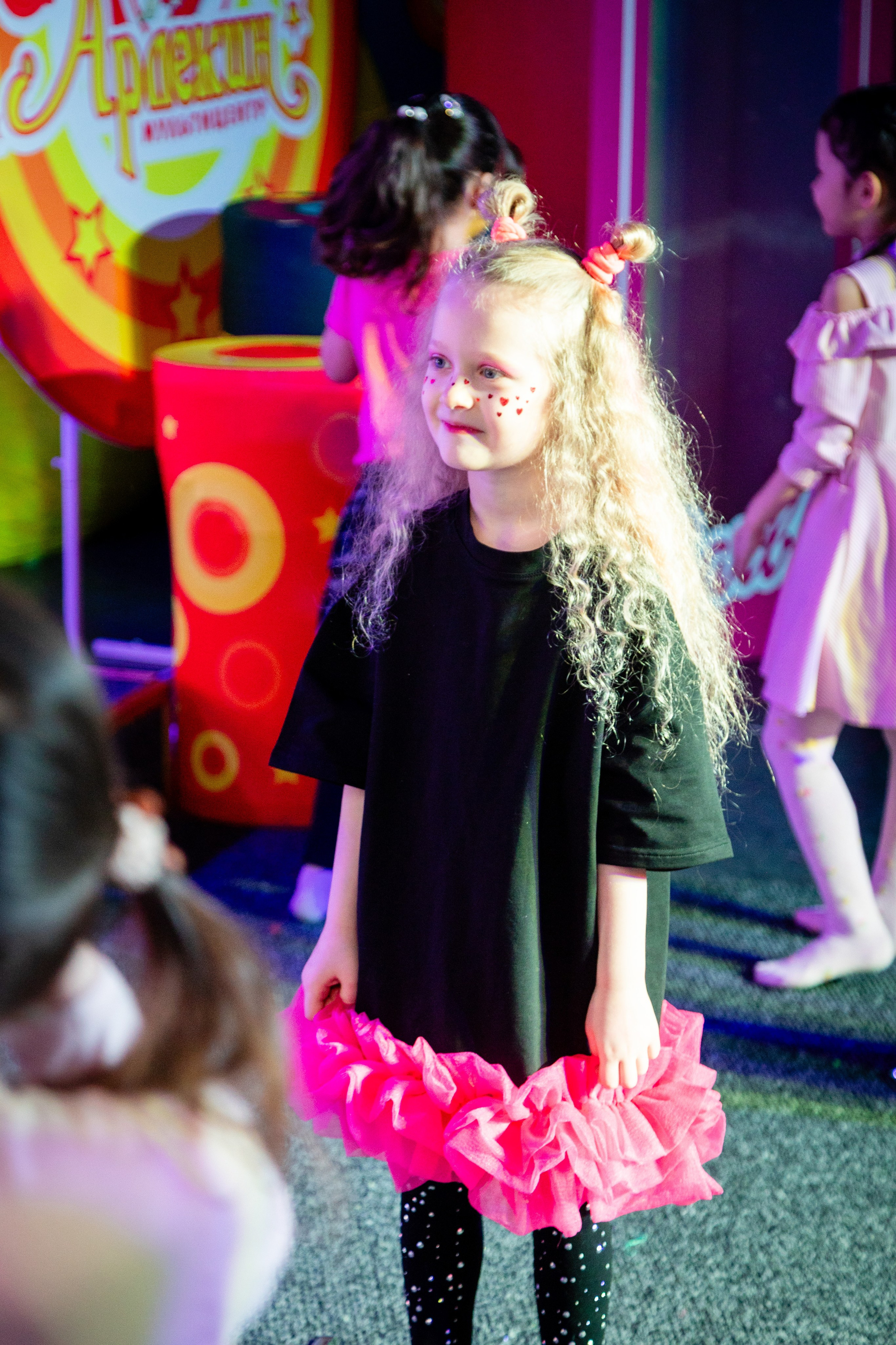 Алисе 7 лет. Детский фотограф видеограф в Хабаровске Михаил Орлов