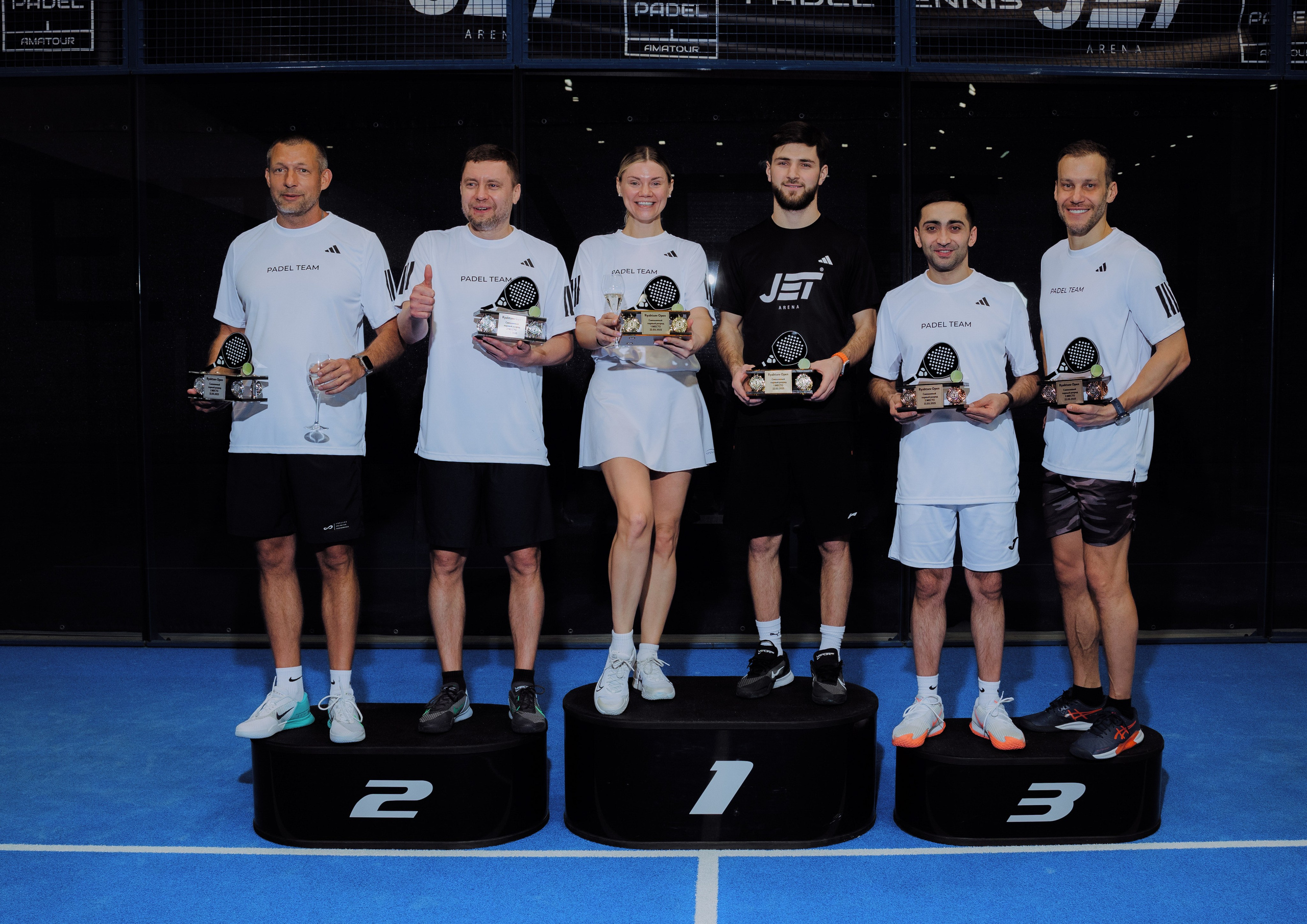 День Рождения. АНДРЕЙ ШИРКАЛИН РЕПОРТАЖНЫЙ ФОТОГРАФ МОСКВА НА КОРПОРАТИВ, ДЕНЬ РОЖДЕНИЯ, БАНКЕТ, КОНФЕРЕНЦИЮ, ТИМБИЛДИНГ