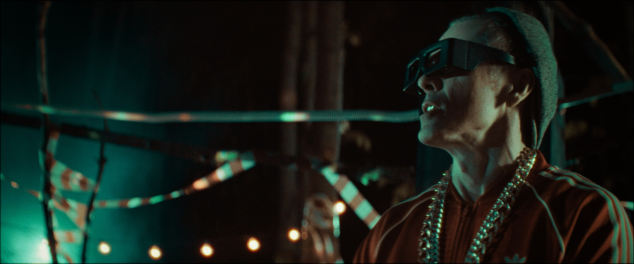 Музыкальной видео Дрен из винений. Цветокоррекция кино, рекламы и клипов. В Алматы и по всему миру. Юрий Косяков