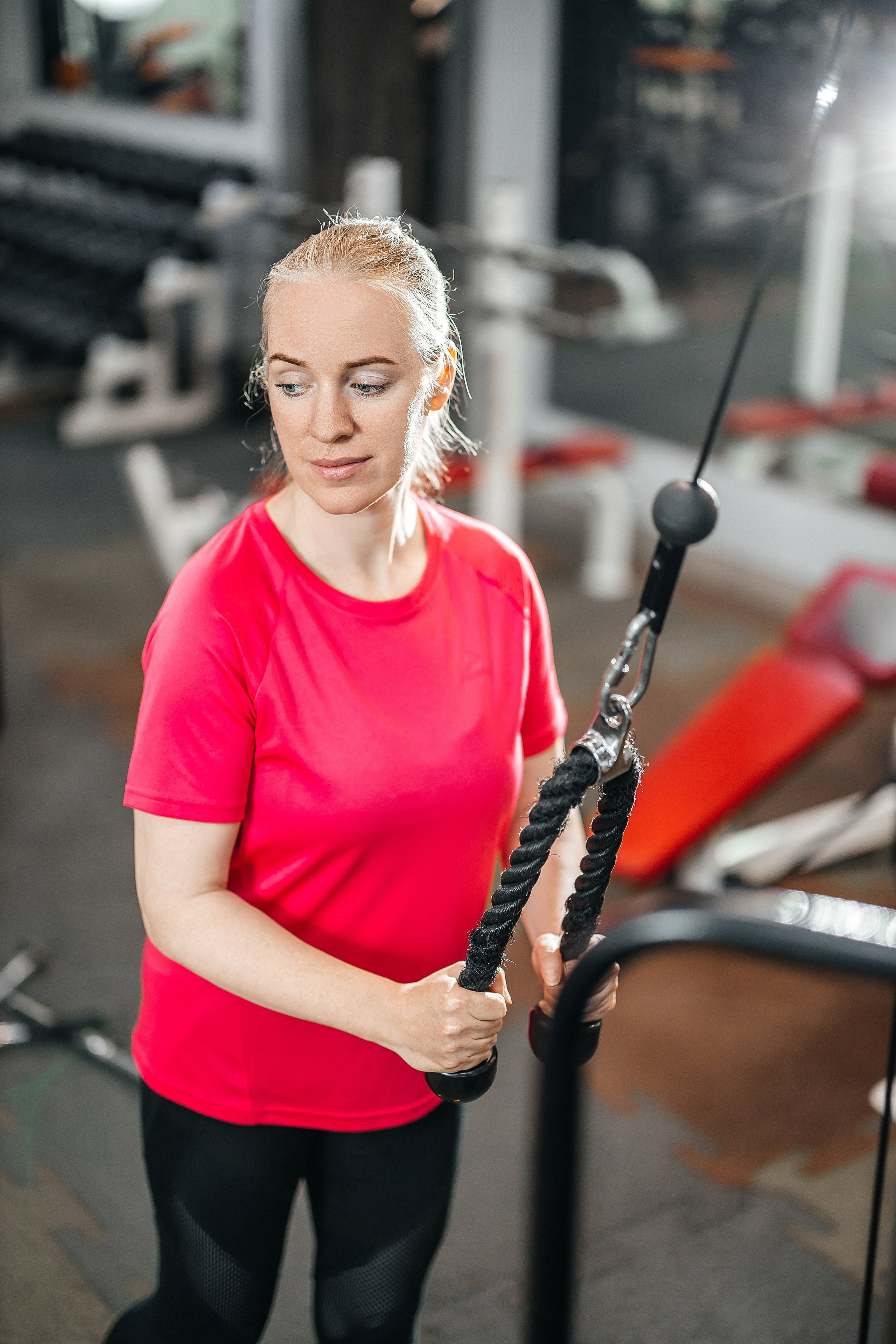 Ольга и Оксана тренера фитнес-зала «Импульс». Александр Антонов. Профессиональный свадебный, репортажный фотограф в Москве, Подольске. Фото+Видео на любой праздник