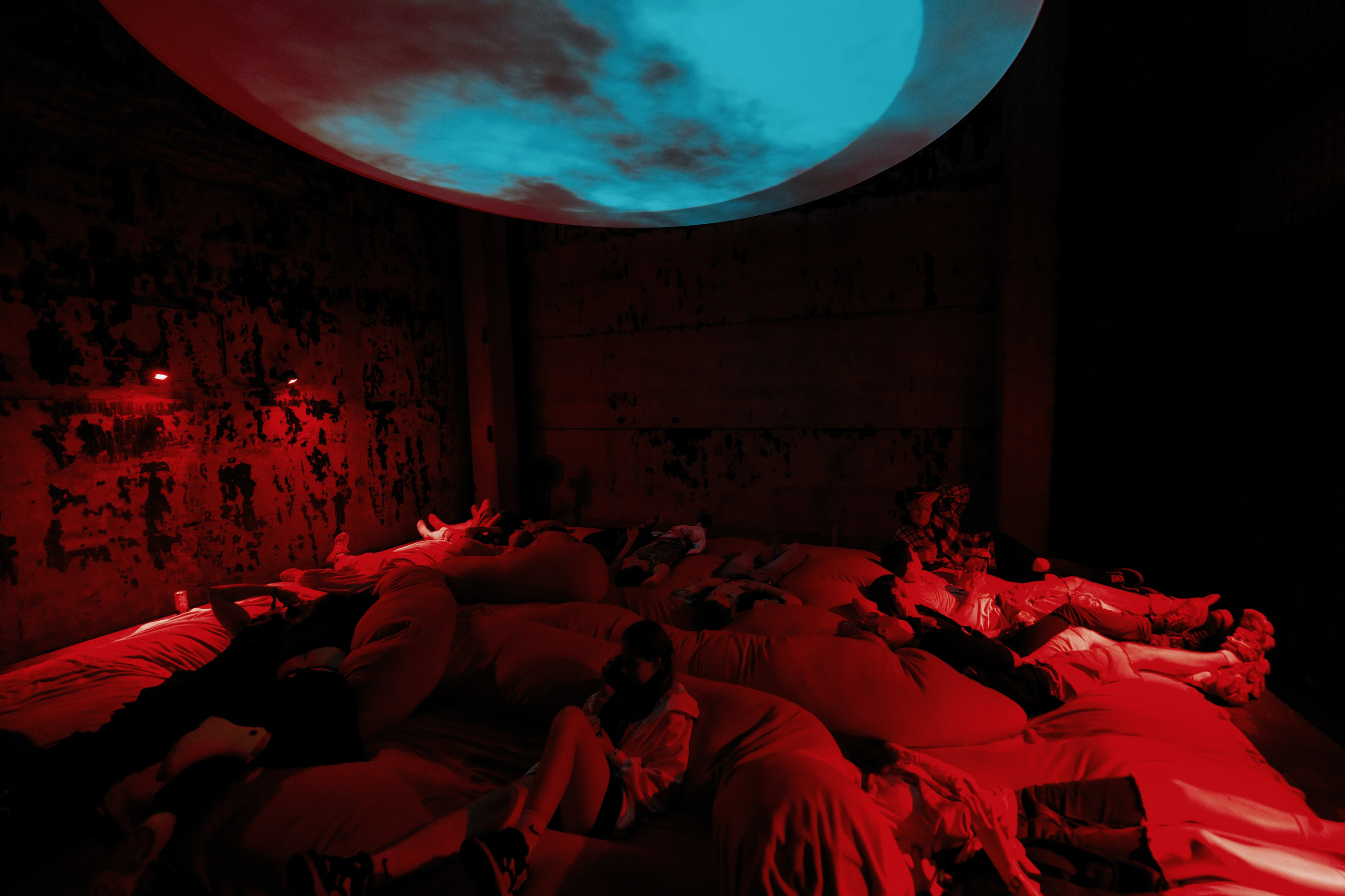 Outline 2024. @tomrus: Рустам Шагиморданов — фотограф