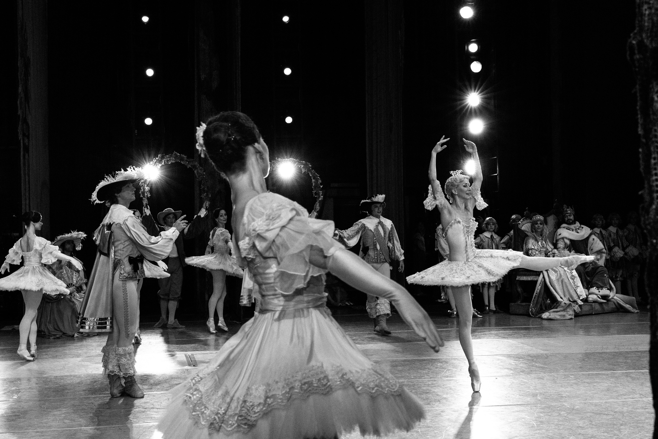 Балет «Спящая красавица». Закулисье. Фотограф в Краснодаре | Женский портрет, семейные, репортаж мероприятий, ню, арт-ню | Лагунов Владимир