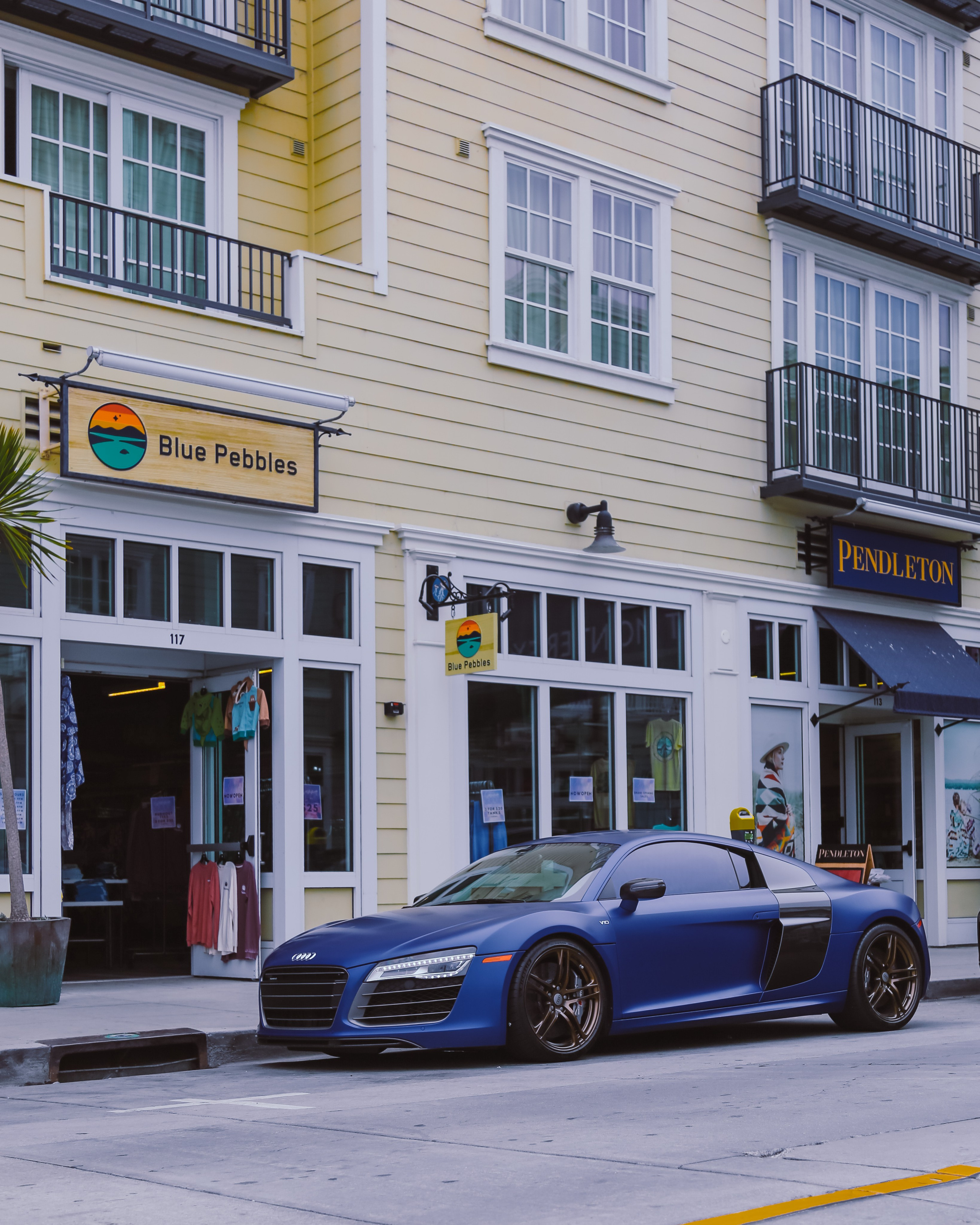 2013 Audi R8 V10. Mixturecaptures
