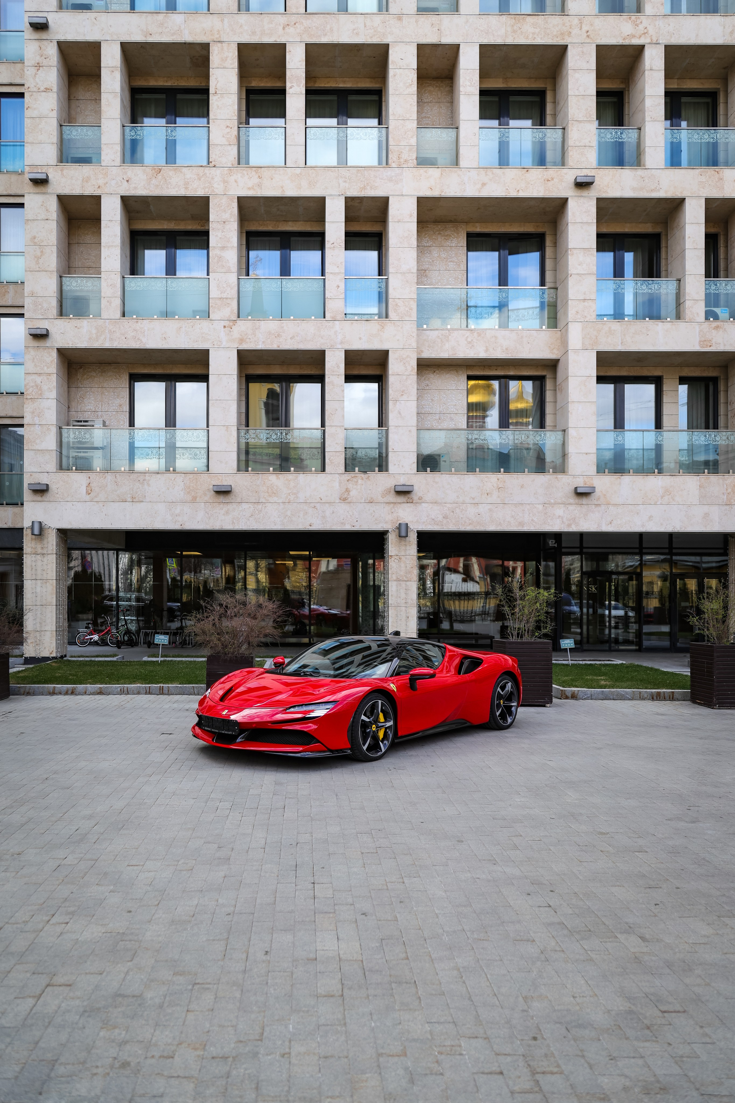 FERRARI SF90 STRADALE. Mixturecaptures