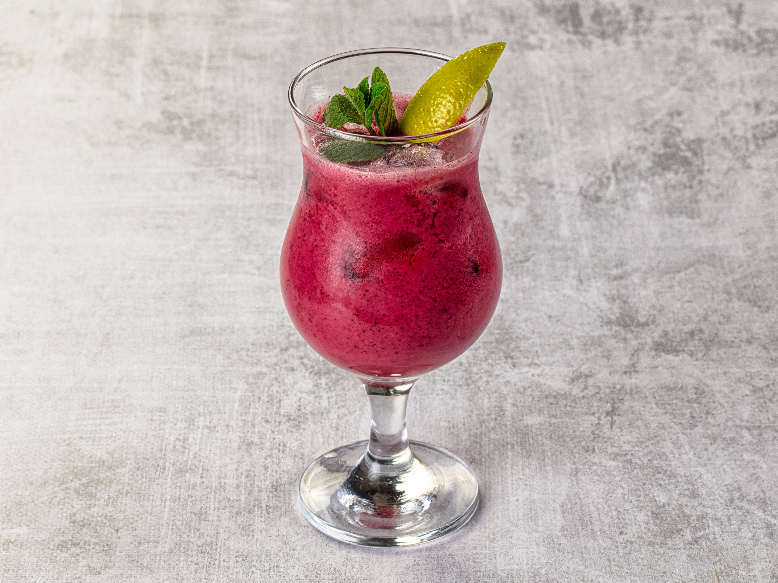 Фотосъемка суши и роллов. Заказ по тел.: +7 (906) 006-90-22. Фуд-фотограф Андрей Старостин — съемка еды в Москве и регионах. 10 000 руб. в час