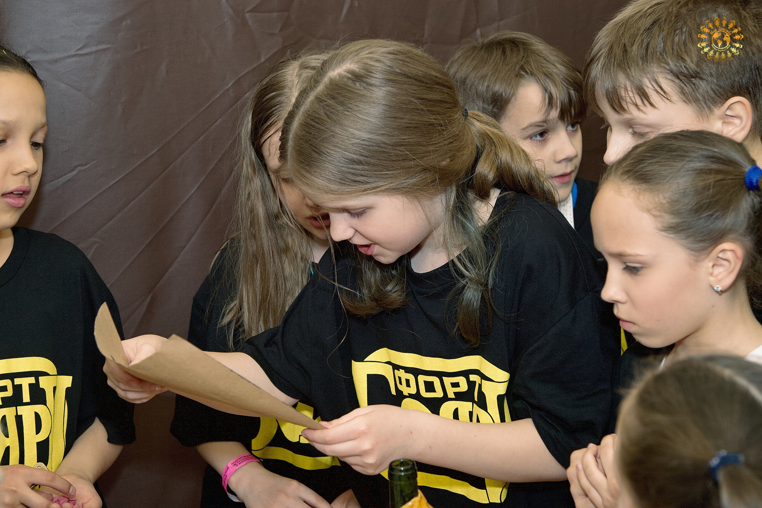 Выпускной 2023 (Школа 1195, 4-й класс). Репортажная съемка в Москве и области. Анималистика