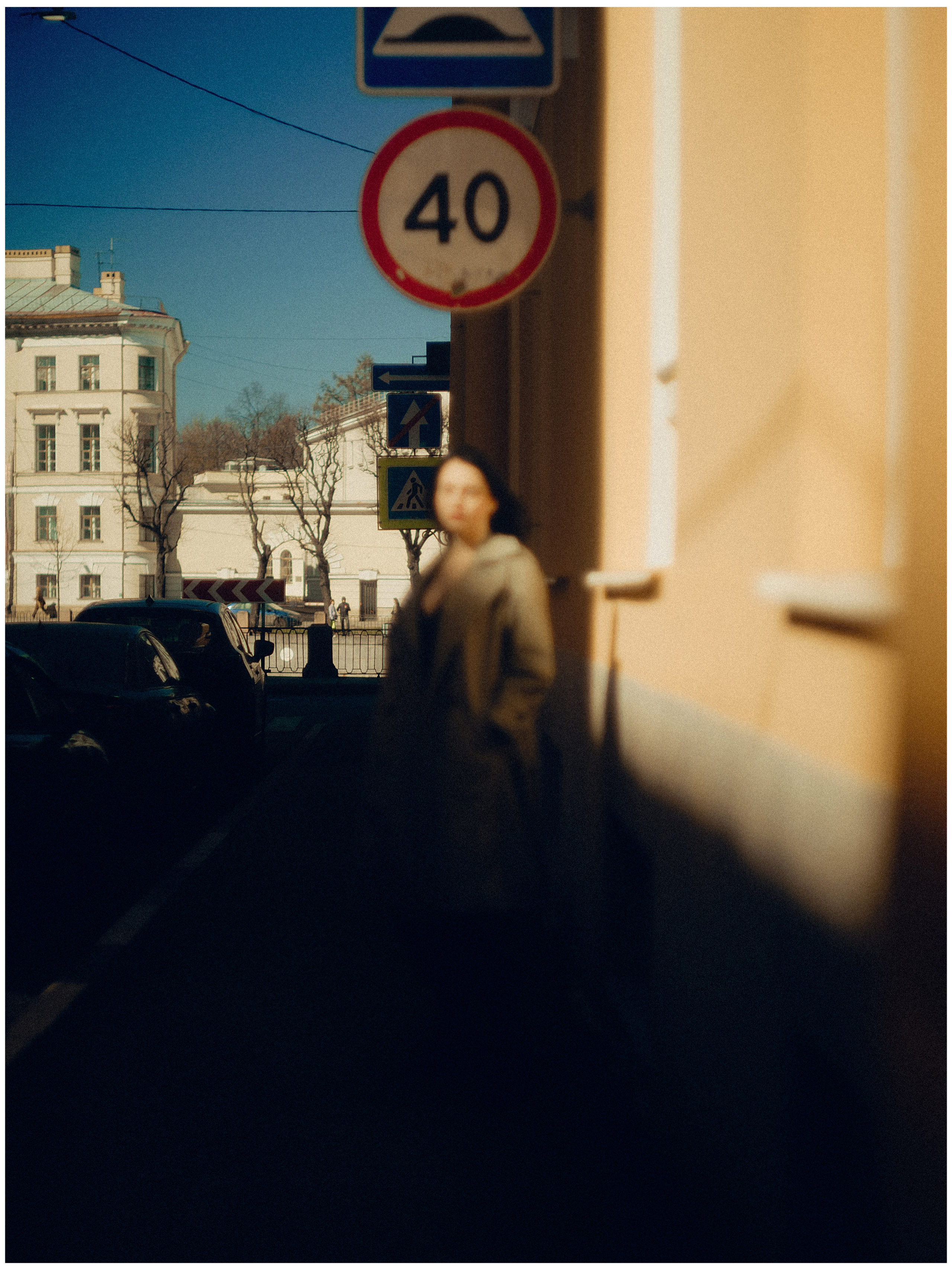 Женская фотография на улице