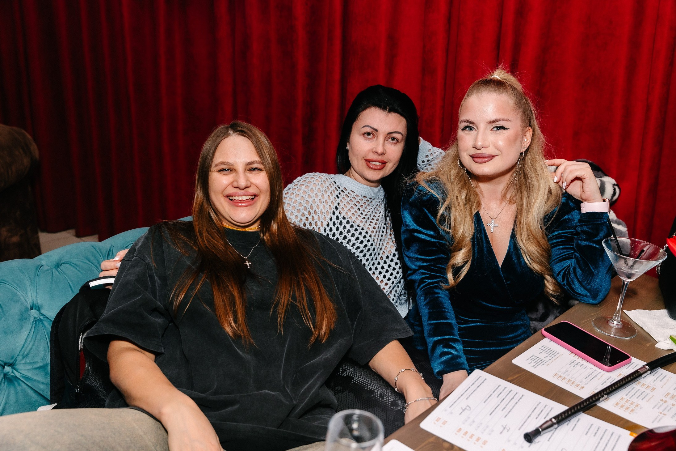 8 марта в лаунж-баре Major 2024. Свадебный, семейный и детский фотограф в Калининграде Елена Кравцова