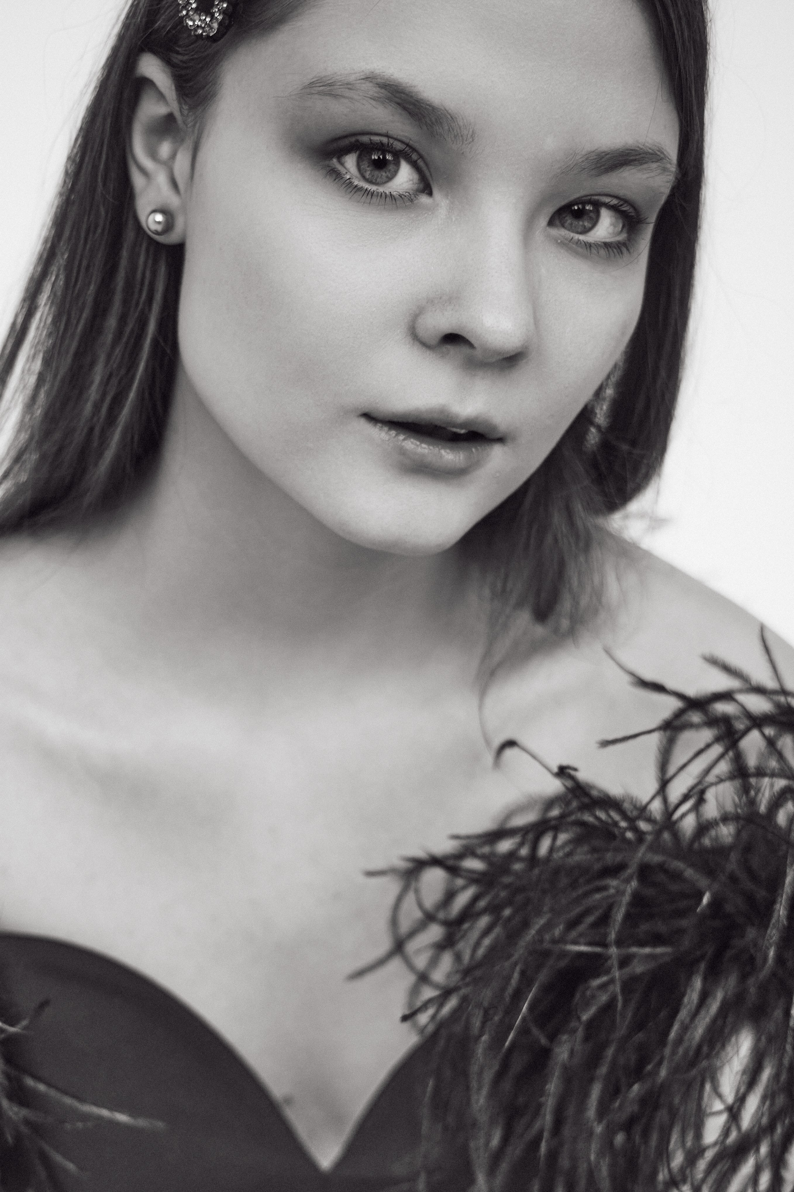 Dari. Modeling agency TM MODELS