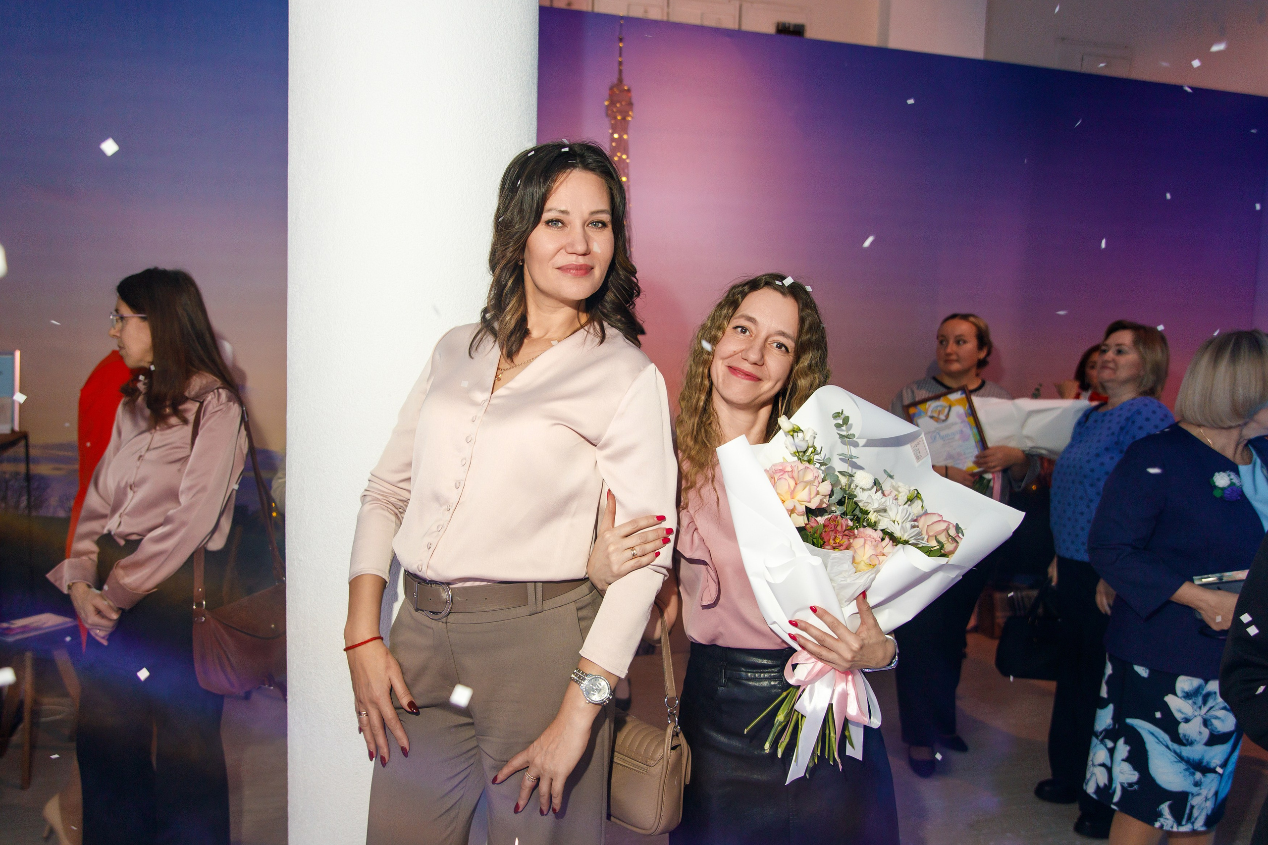 Награждение победителя конкурса «Учитель Года» г. Горнозаводск. Фотограф Дмитрий Молчанов | Фотограф Пермь | Фотограф