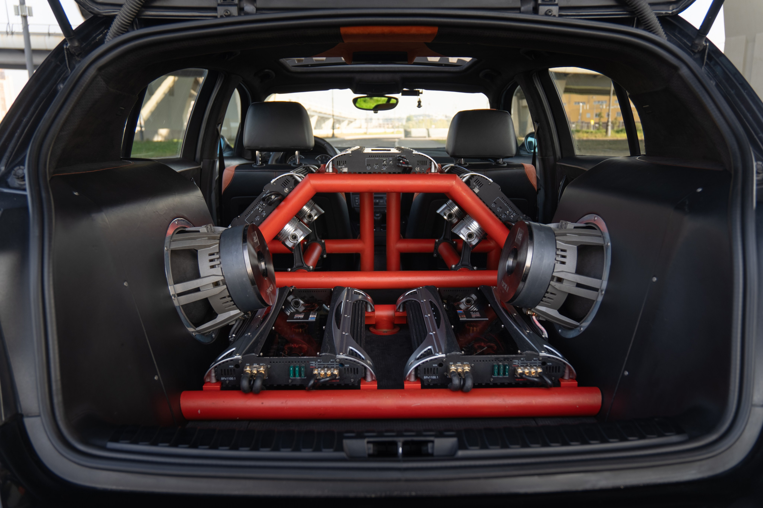 BMW 1 Series «JBL». Автомобильный фотограф Алексей Хезеков