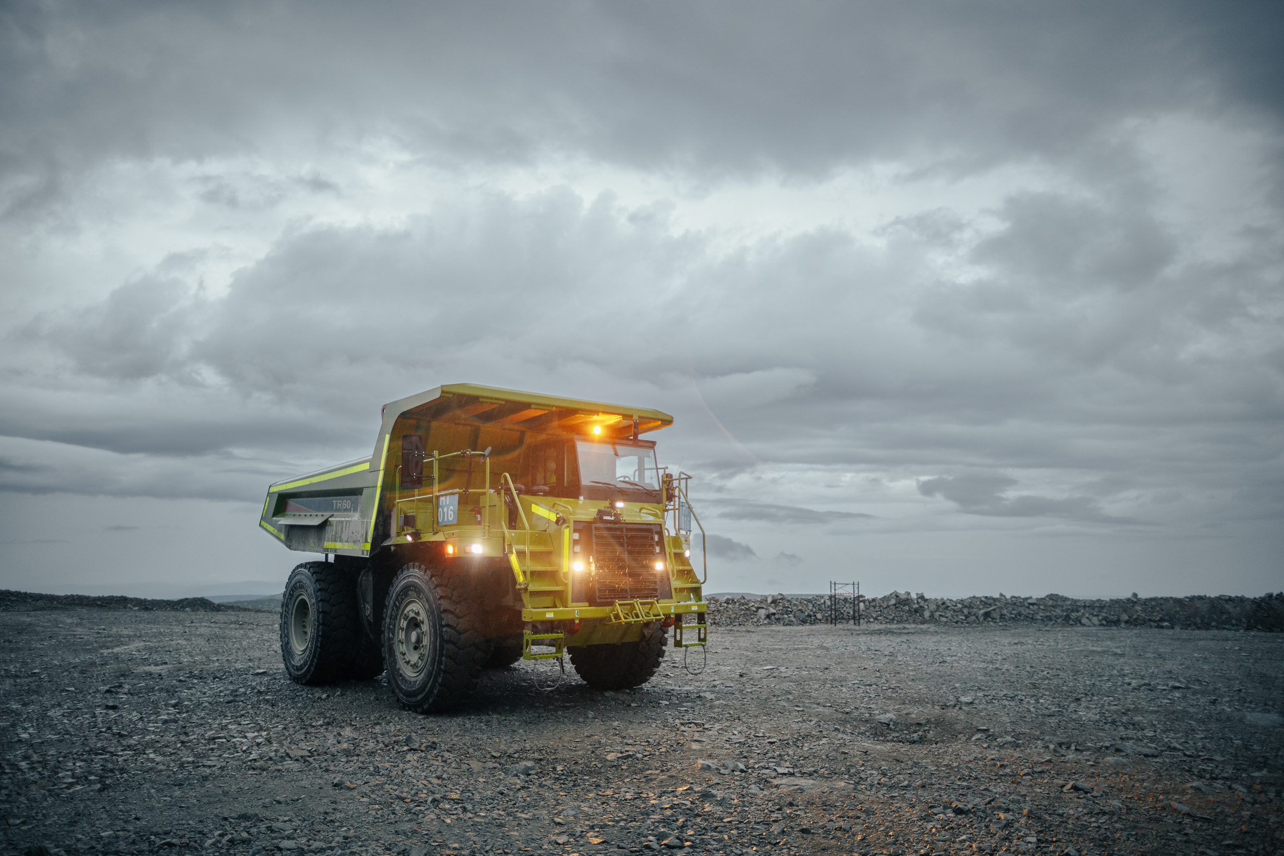 Профессиональный фотограф Виктор Гагарин. Делаю профессиональные производственные фотографии по всей России. Профессиональный фотограф Виктор Гагарин — Промышленная, Event, Портретная, Репортажная съемка в Новокузнецке, Кемерово, Новосибирске