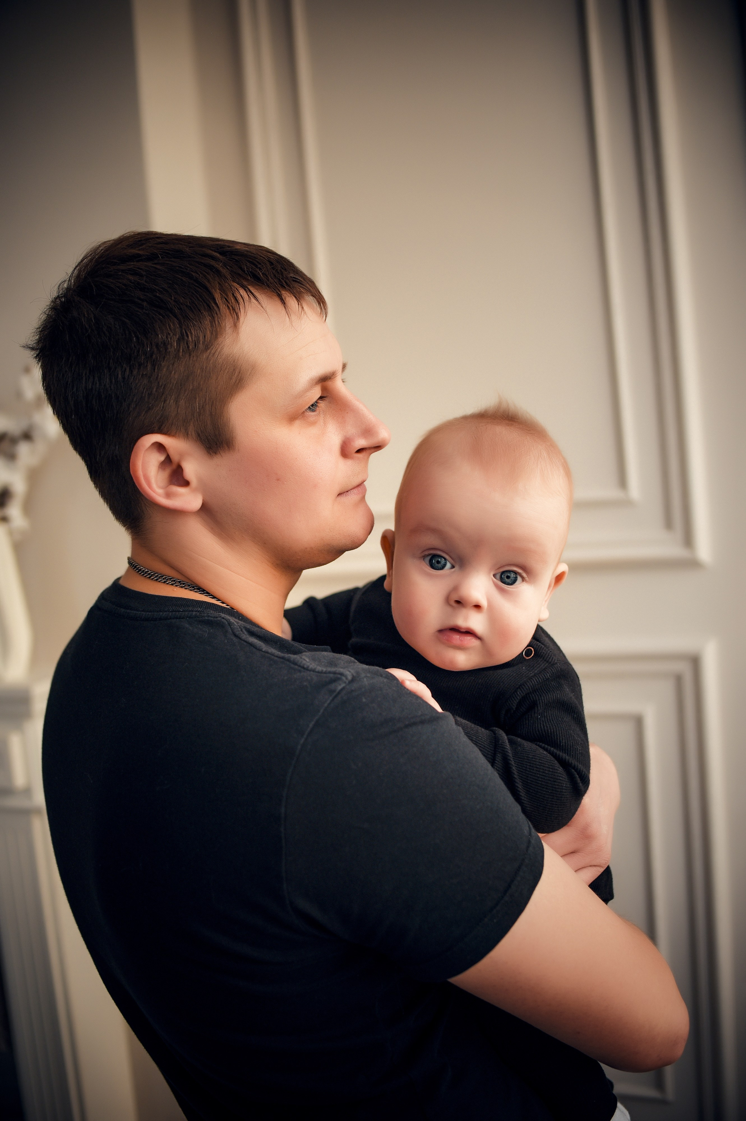 Семейная студийная фотосессия 3. Свадебный, семейный, детский, контент фотограф в Омске Максим Ильин