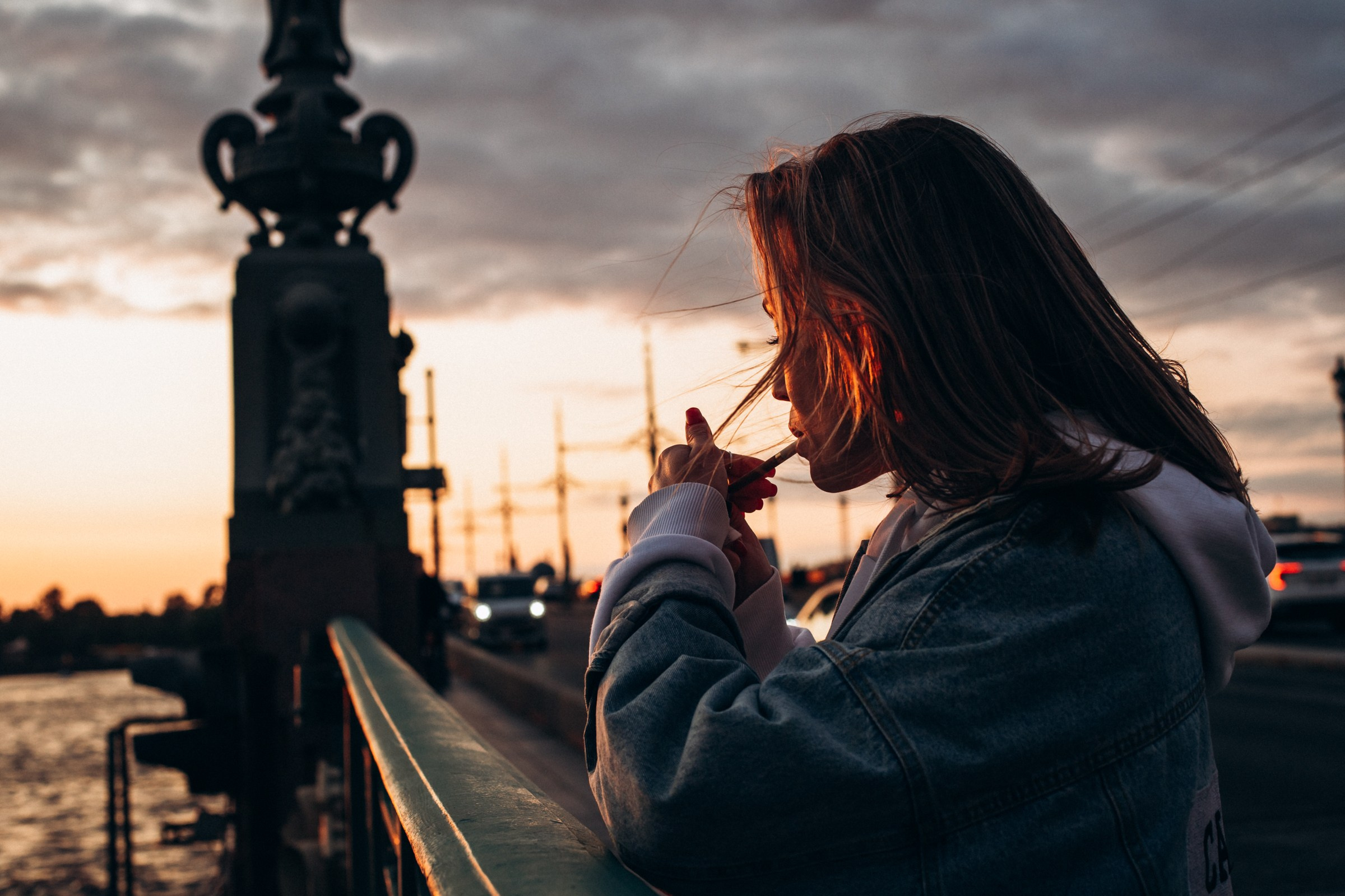 Катерина в июне. Фотопрогулка в Петербурге. Индивидуальный и семейный фотограф в Санкт-Петербурге