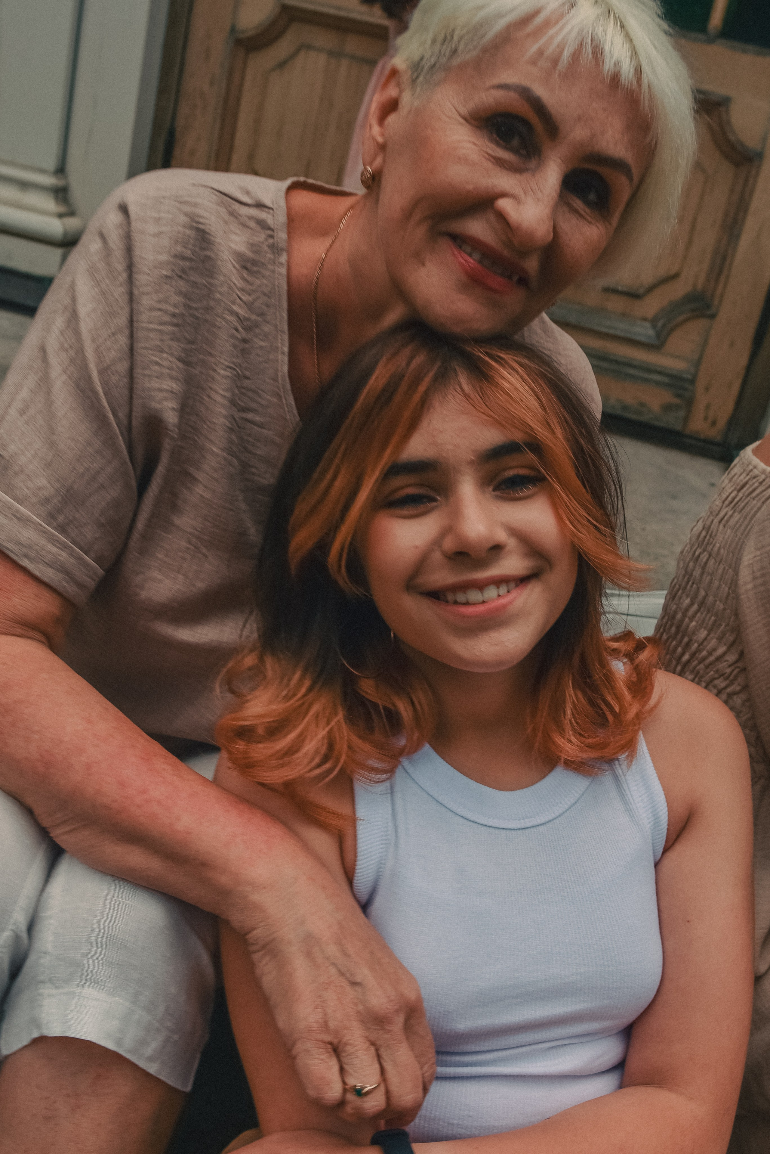 Фотосессия в Летнем саду. Анна, Татьяна, Злата и Эвелина. Семейный и свадебный фотограф в Санкт-Петербурге Яна