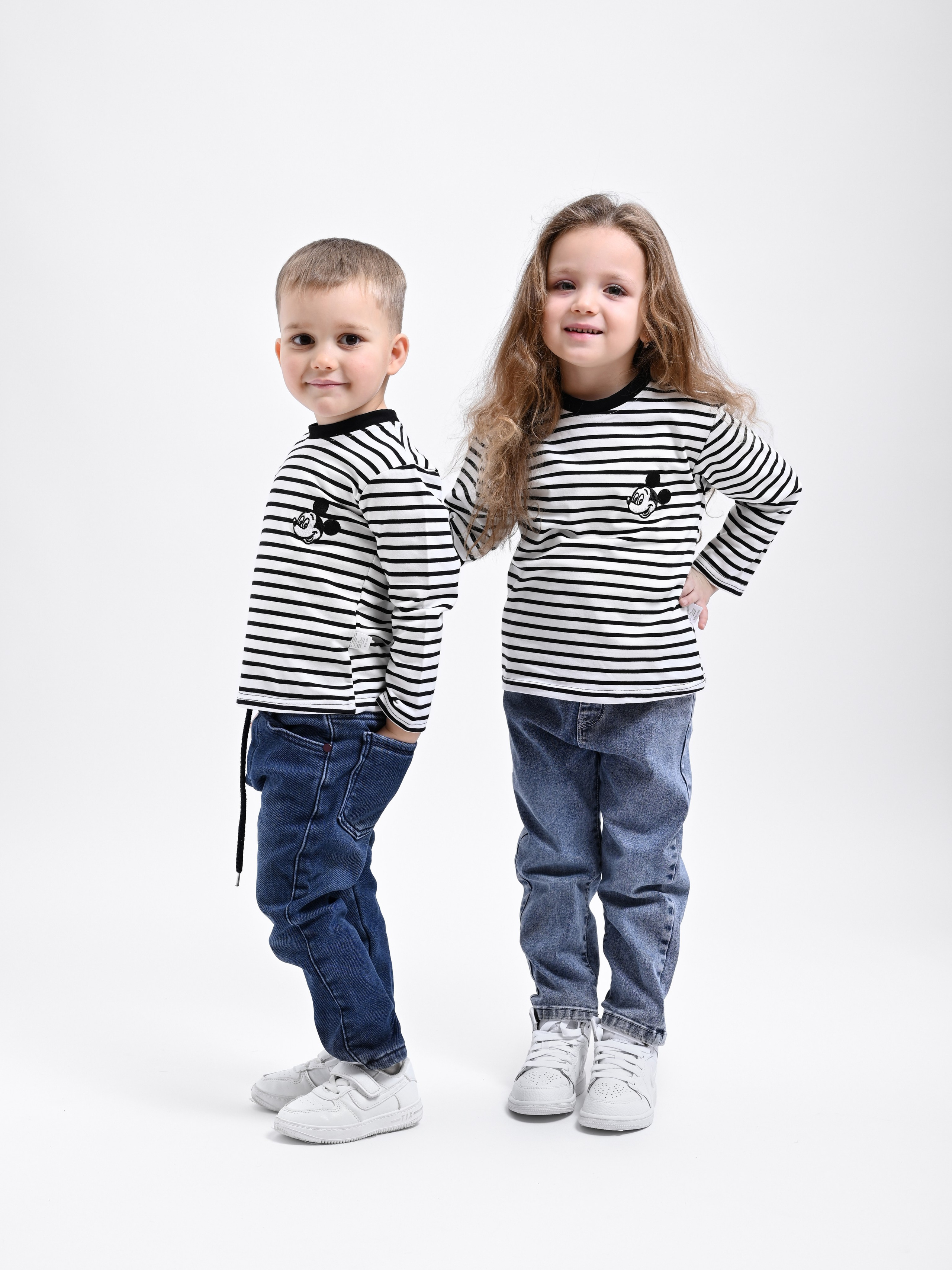 Детские костюмы. Предметный фотограф, фото для маркетплейсов Пятигорск, КМВ