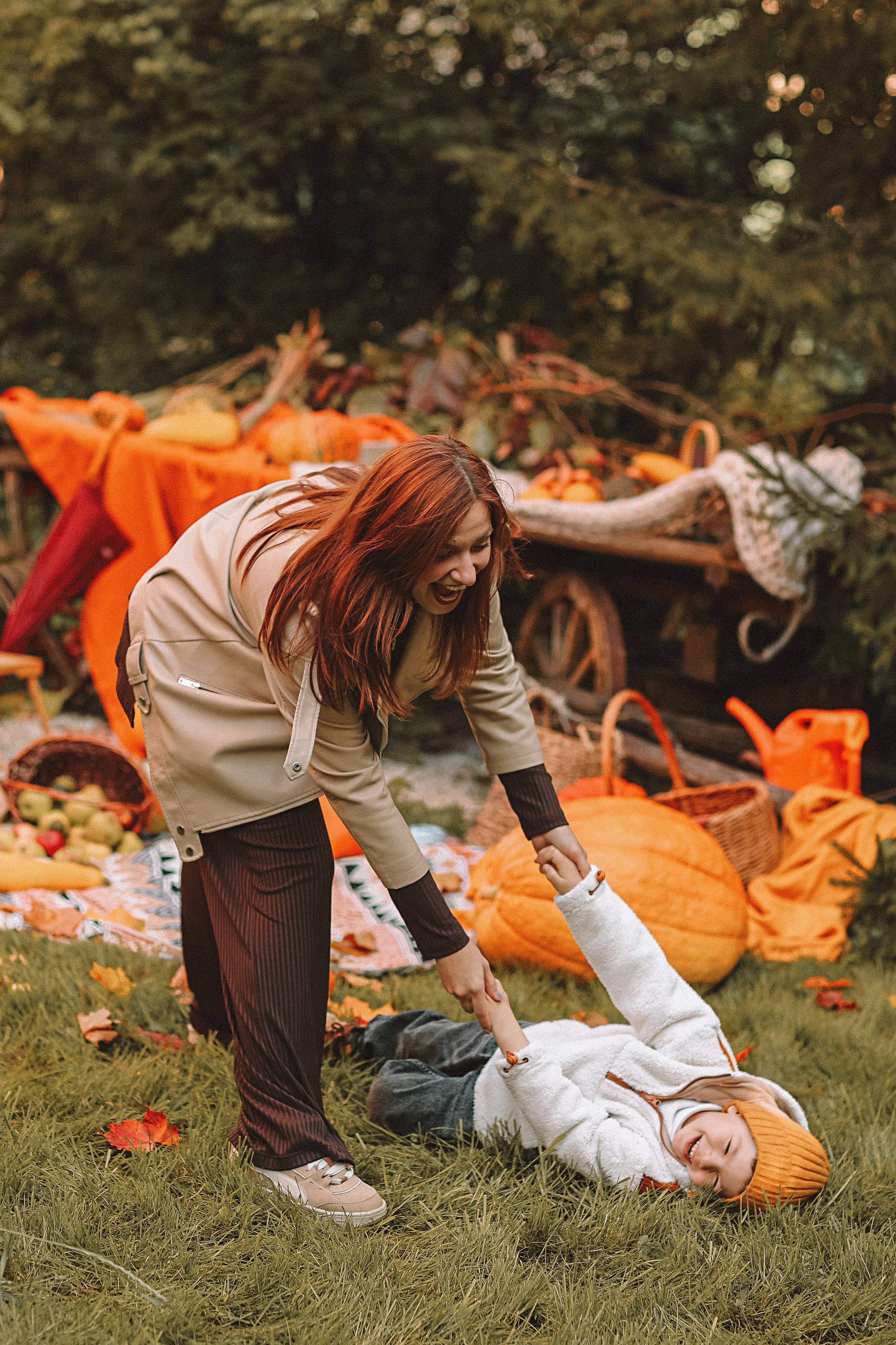 Тыквы. Семейный фотограф Тюмень, фотограф на роды Салмина Мария