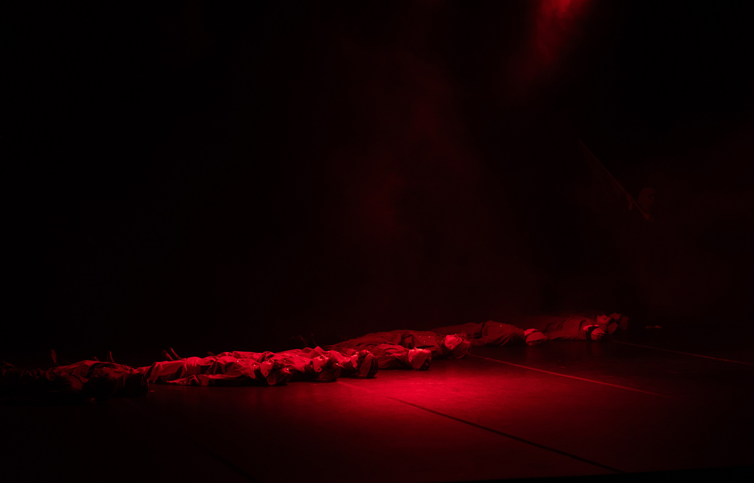 Спектакль «Будем жить». Молодежный театр Призма. Фотограф в Нижнем Новгороде, Дзержинске Олеся Хозяева