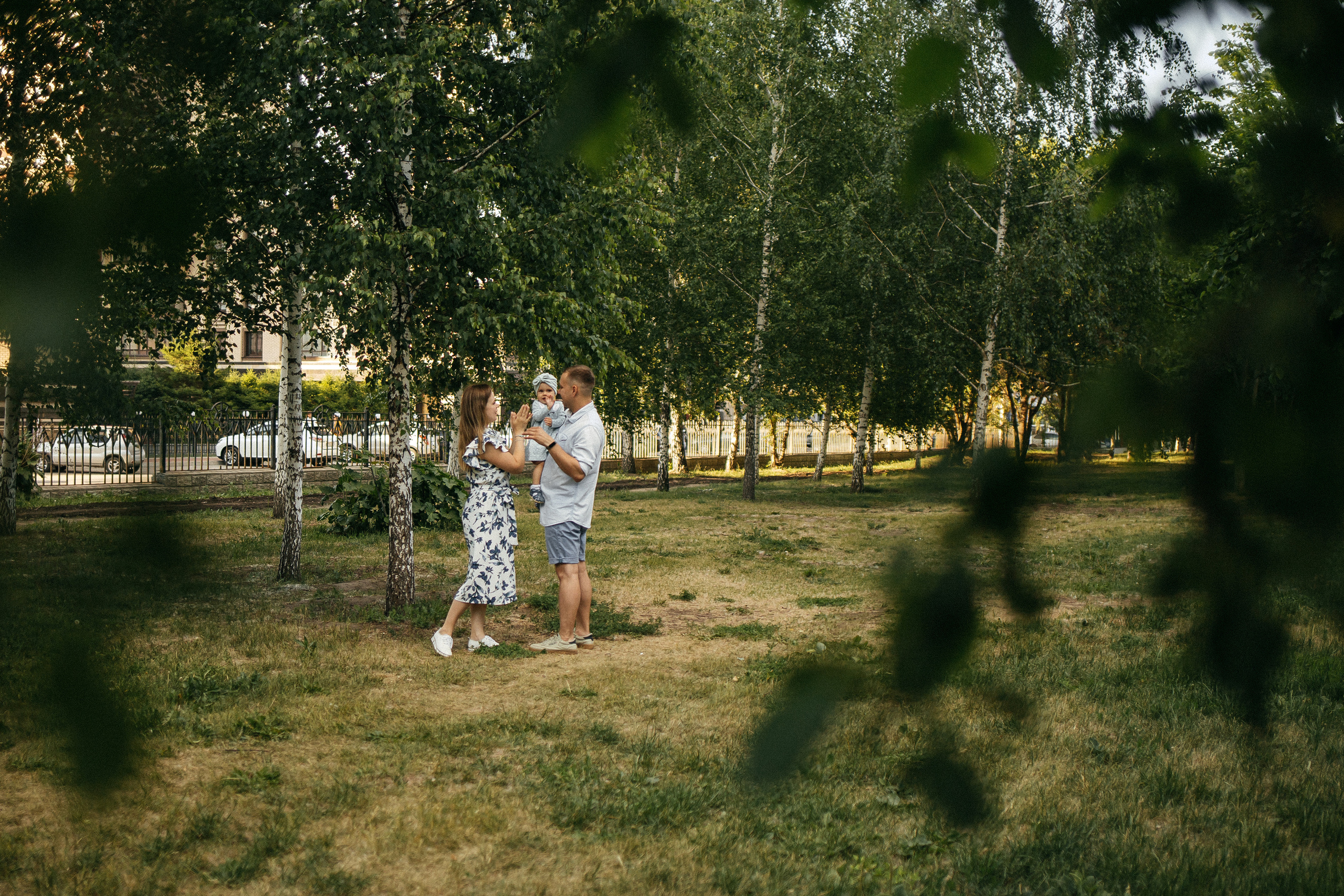 Семейная фотосессия в парке новосибирска. Главная