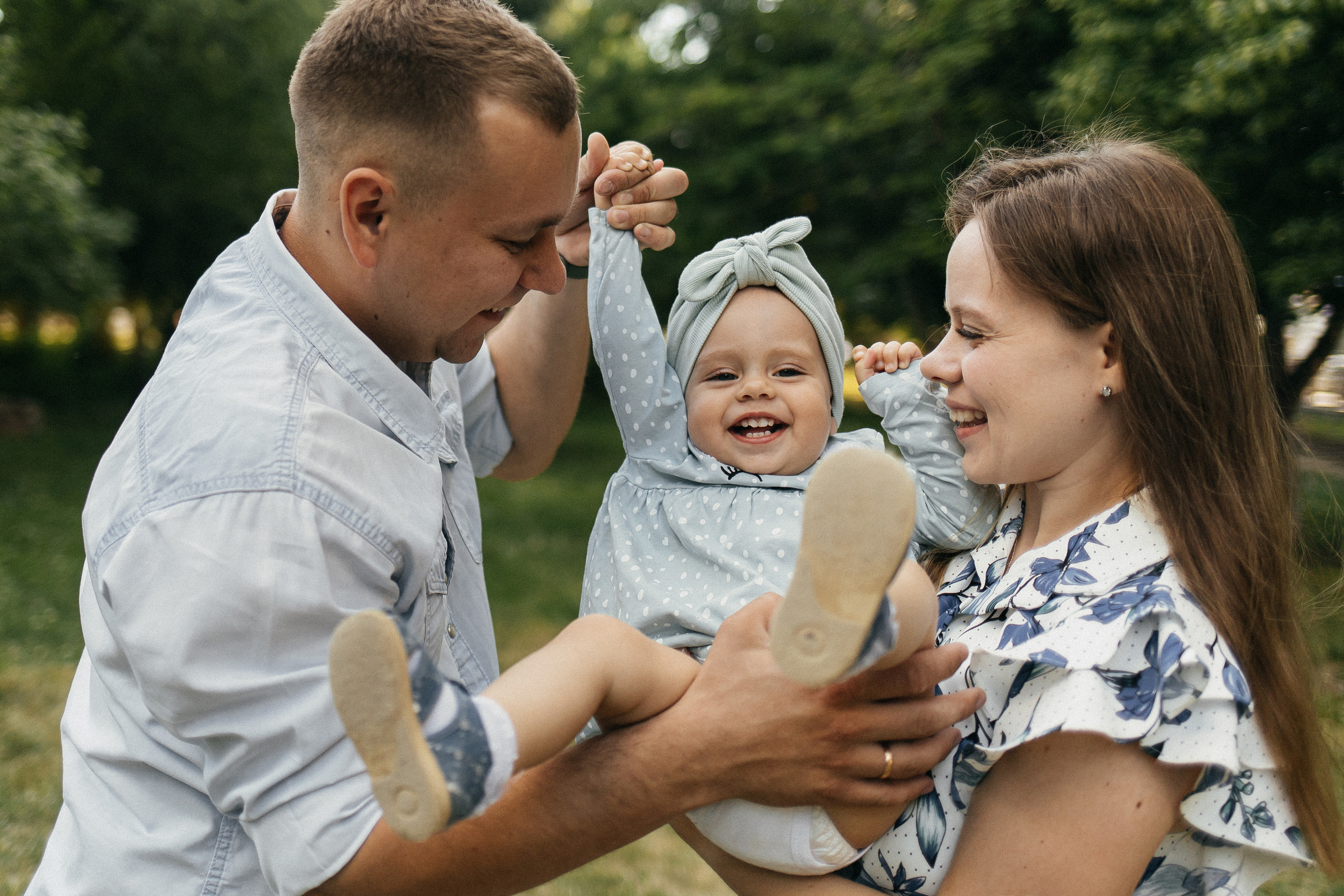 Семейная фотосессия в парке новосибирска. Главная