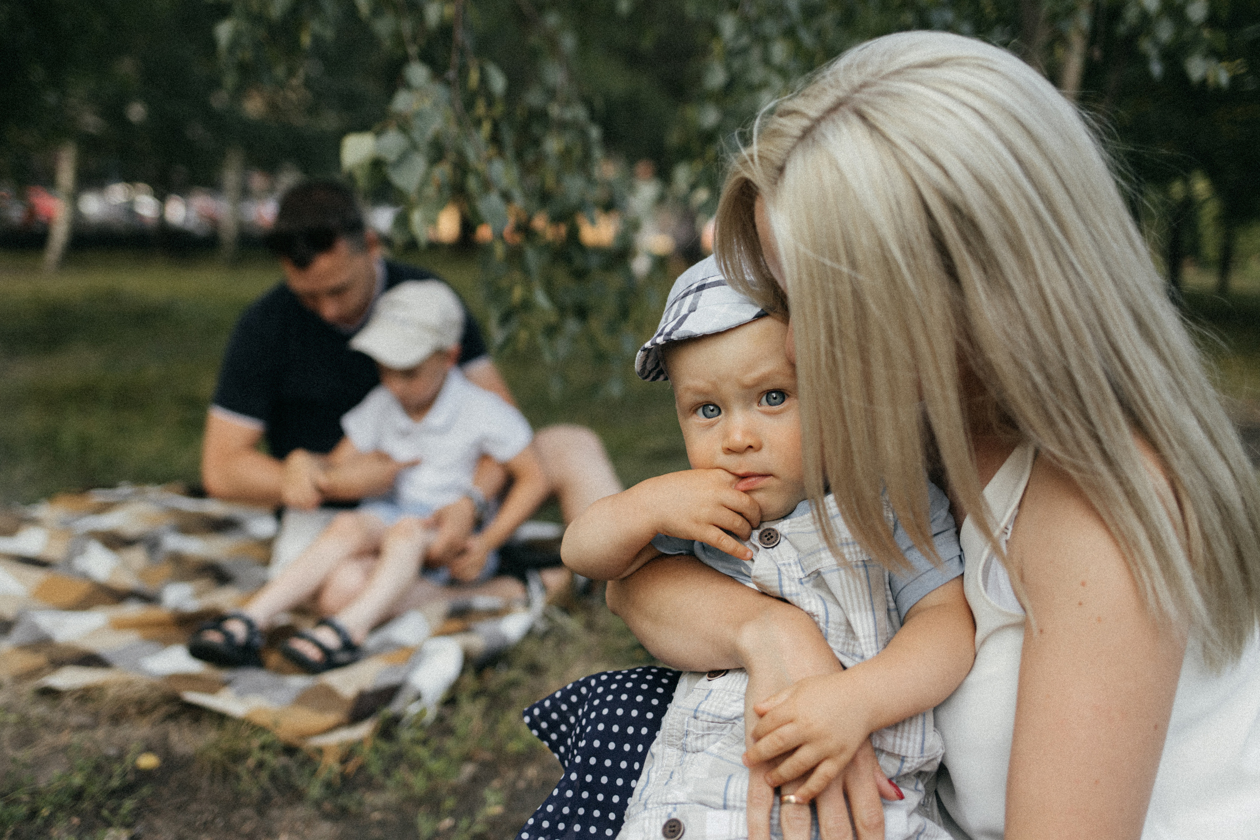 Семейная фотосессия в парке. Главная