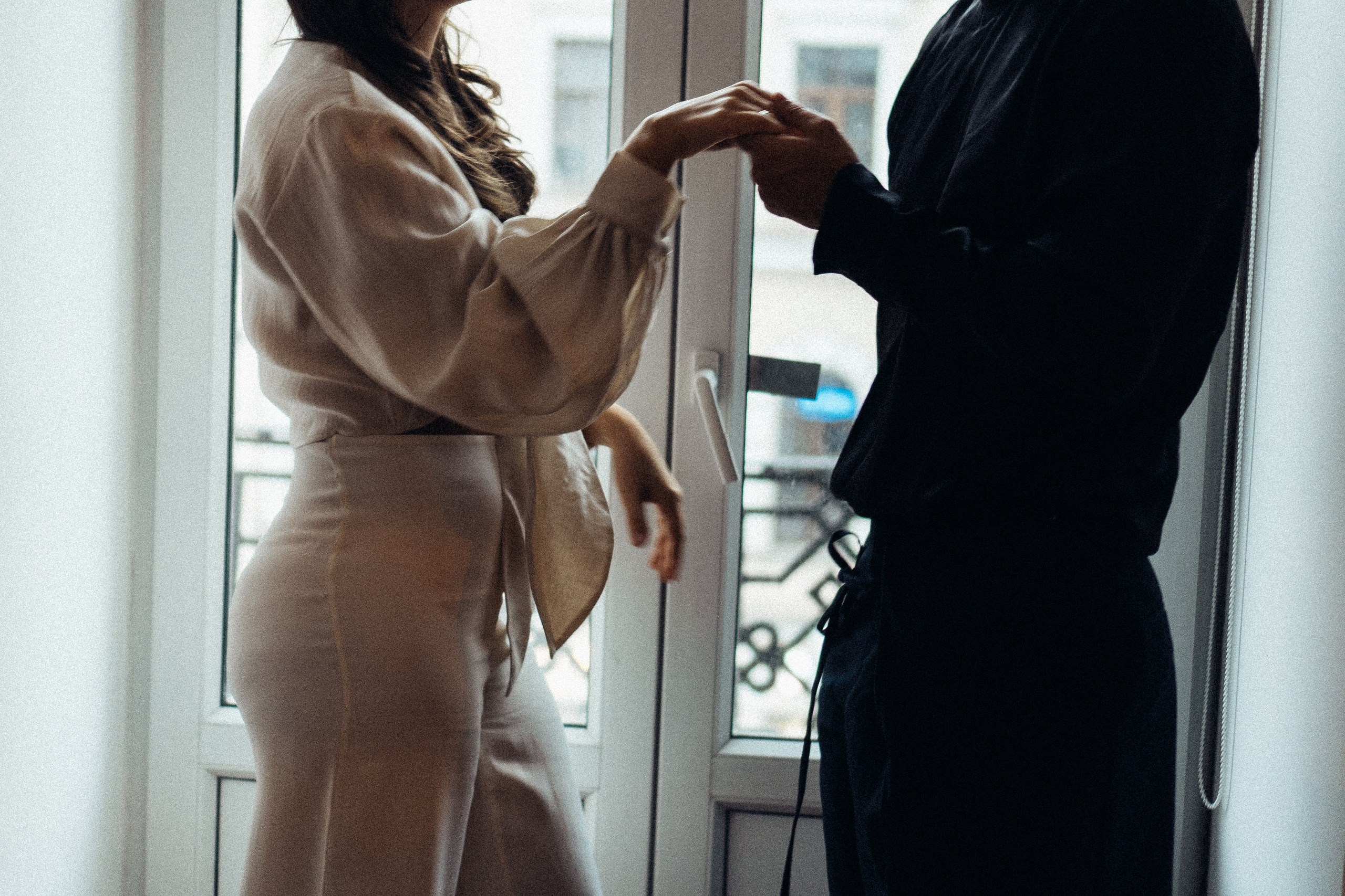 УТРО ЖЕНИХА И НЕВЕСТЫ В ПИТЕРСКОЙ КВАРТИРЕ И СЬЕМКА С СВАДЕБНЫХ ОБРАЗАХ. Профессиональный фотограф, Санкт-Петербург — Виктория Богомолова