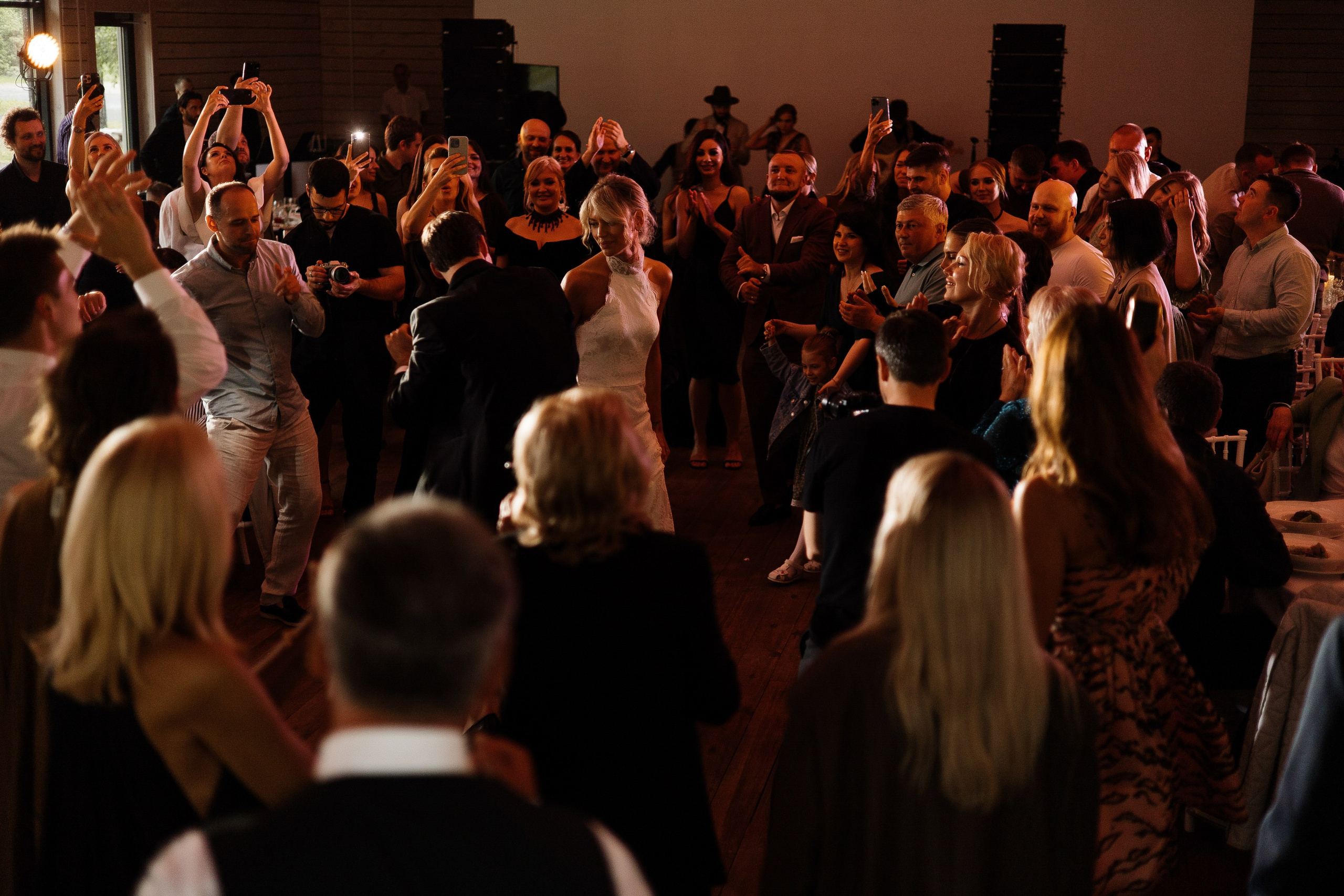 Suit up. Свадебный фотограф Саша Базенко