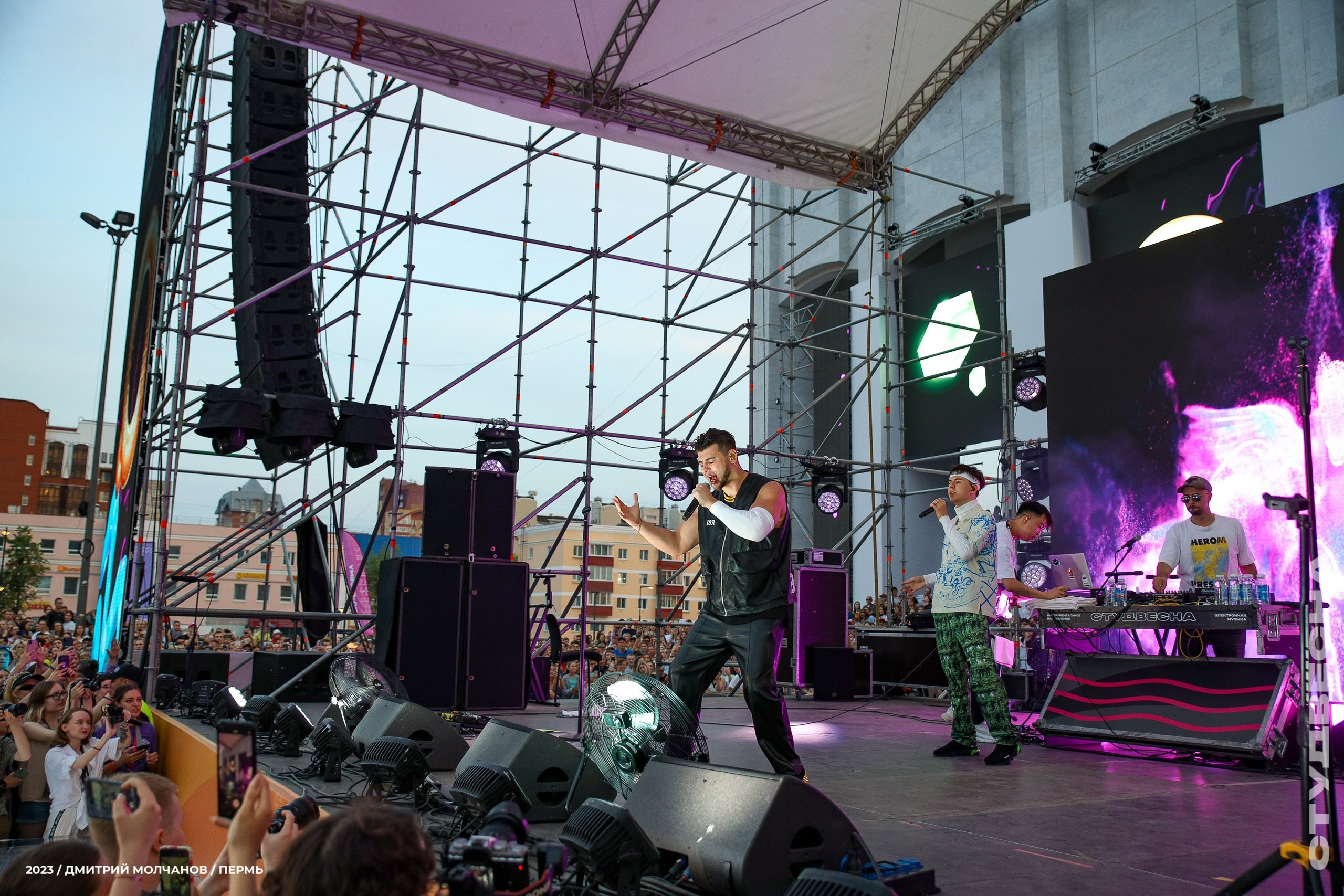 Российская студенческая весна 2023 Пермь. Фотограф Дмитрий Молчанов | Фотограф Пермь | Фотограф