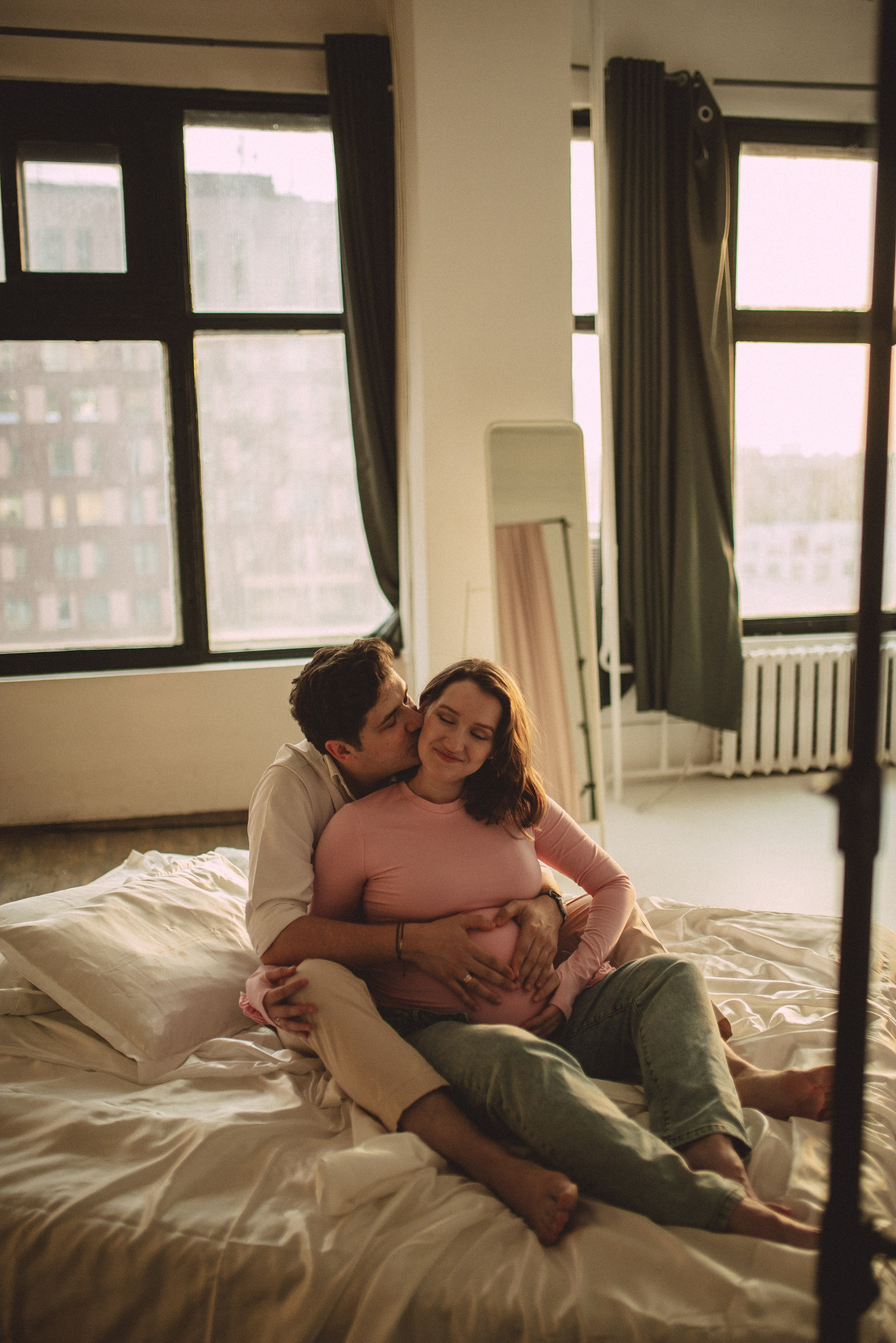 Фотосессия беременности в фотостудии. Семейная фотосессия Бутово Москва фотограф Алина Морщагина