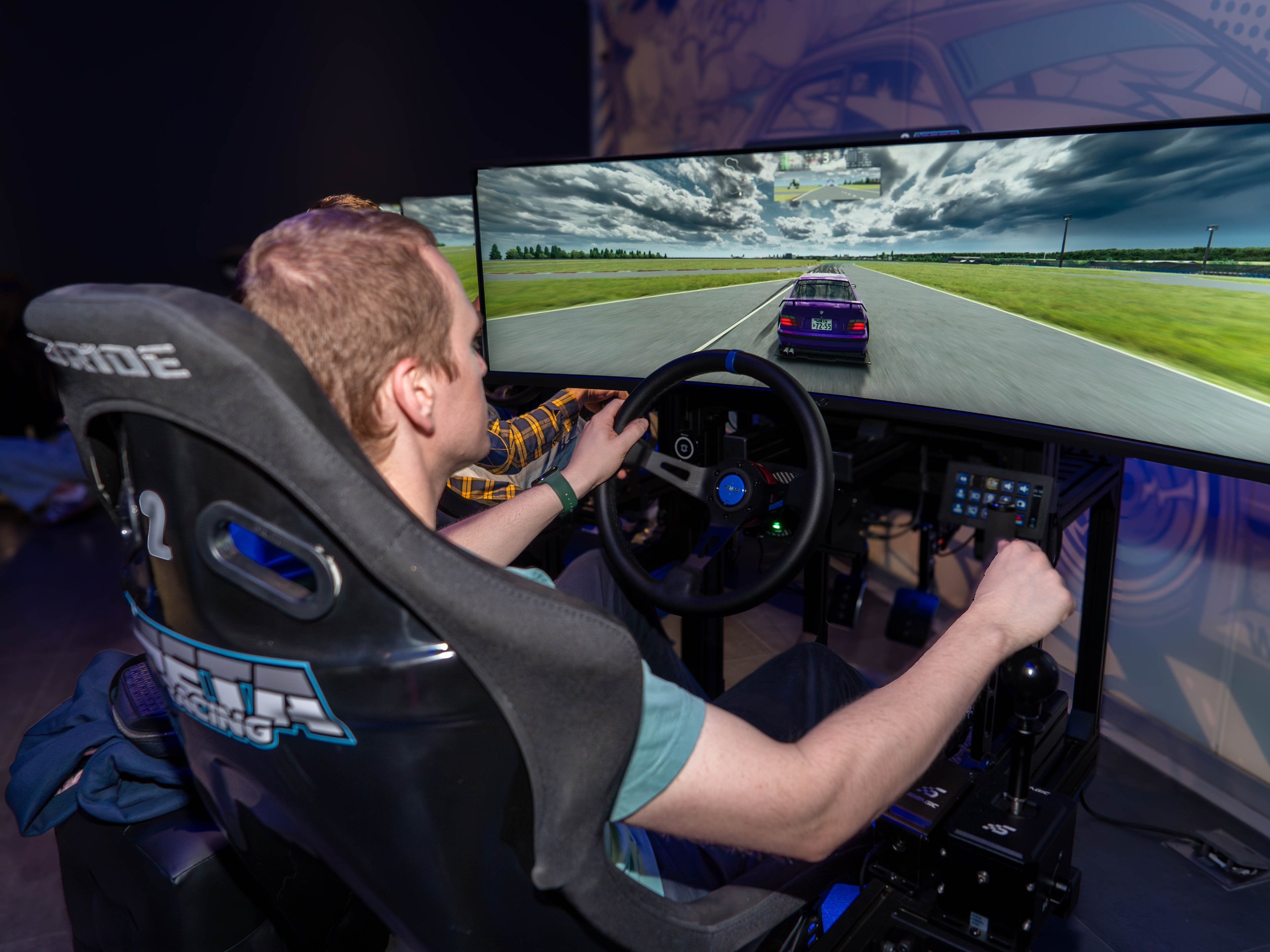 Открытие компьютерного клуба «Meta Racing». FM Media Сrew. Репортажные фото и видео