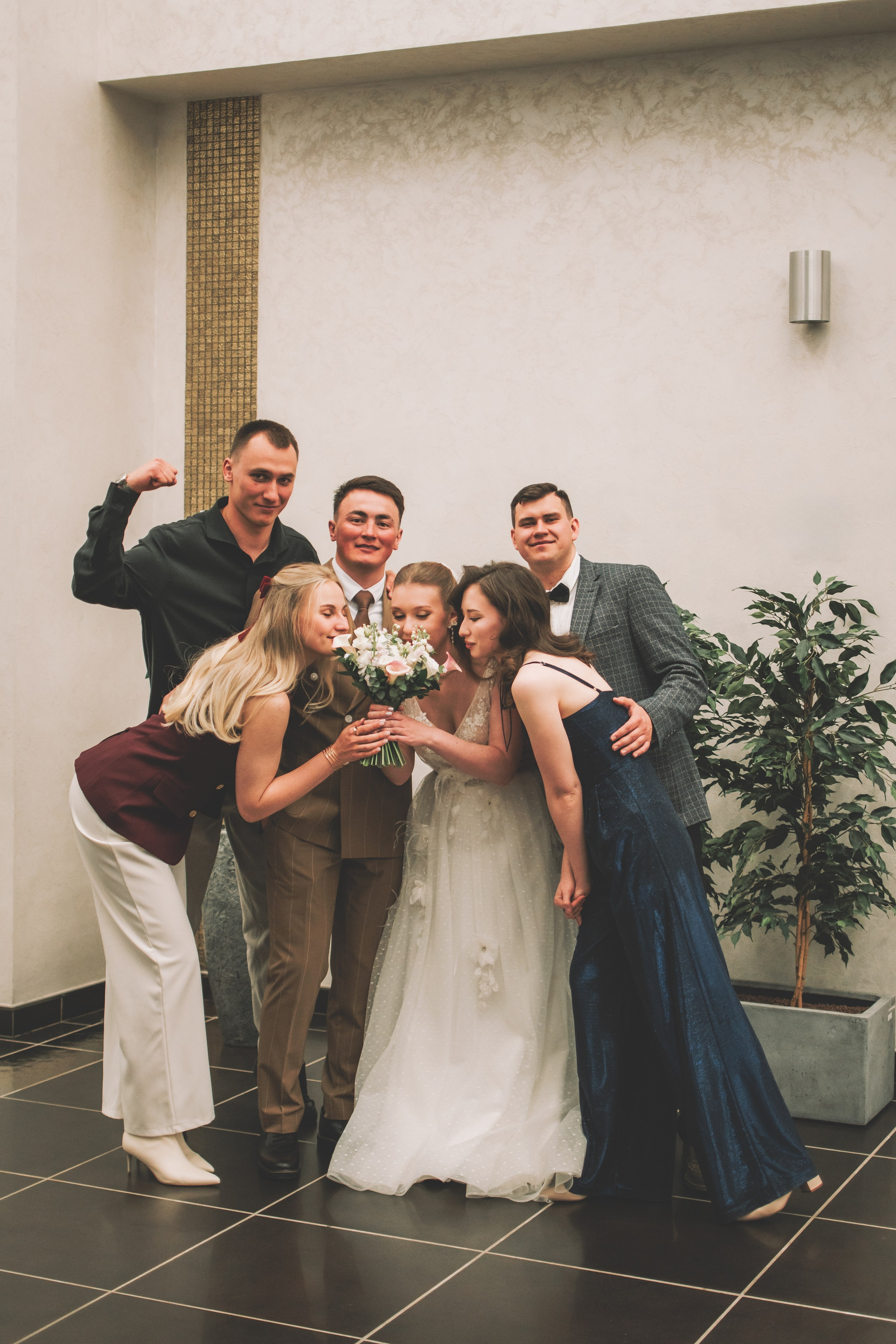 Альберт и Анастасия (Студийная фотосессия, роспись в ДК Нефтяник + фотосессия с гостями). Семейный и свадебный фотограф Губкинский и Ставрополь