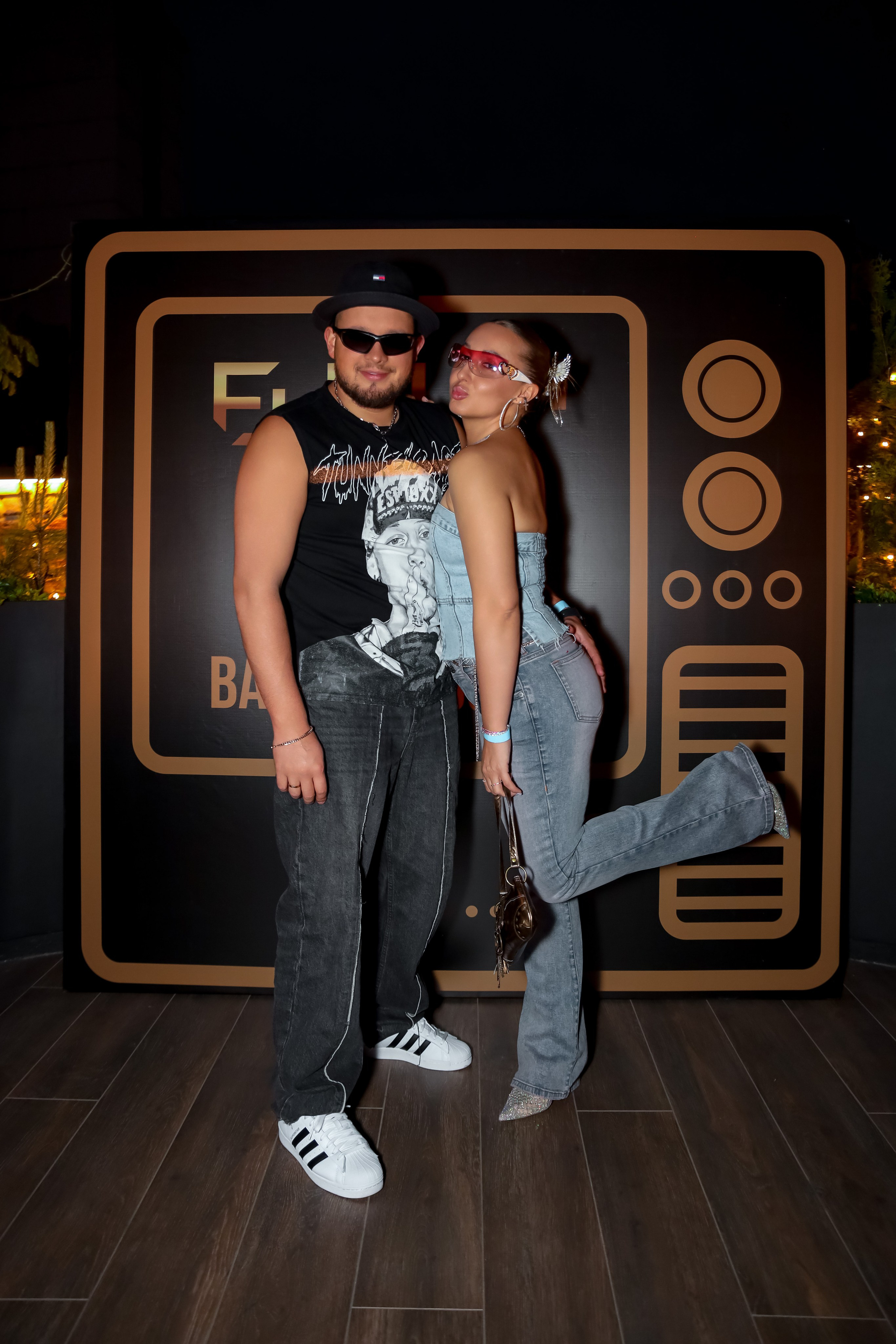 LA night & Fiji wave. 2000’s