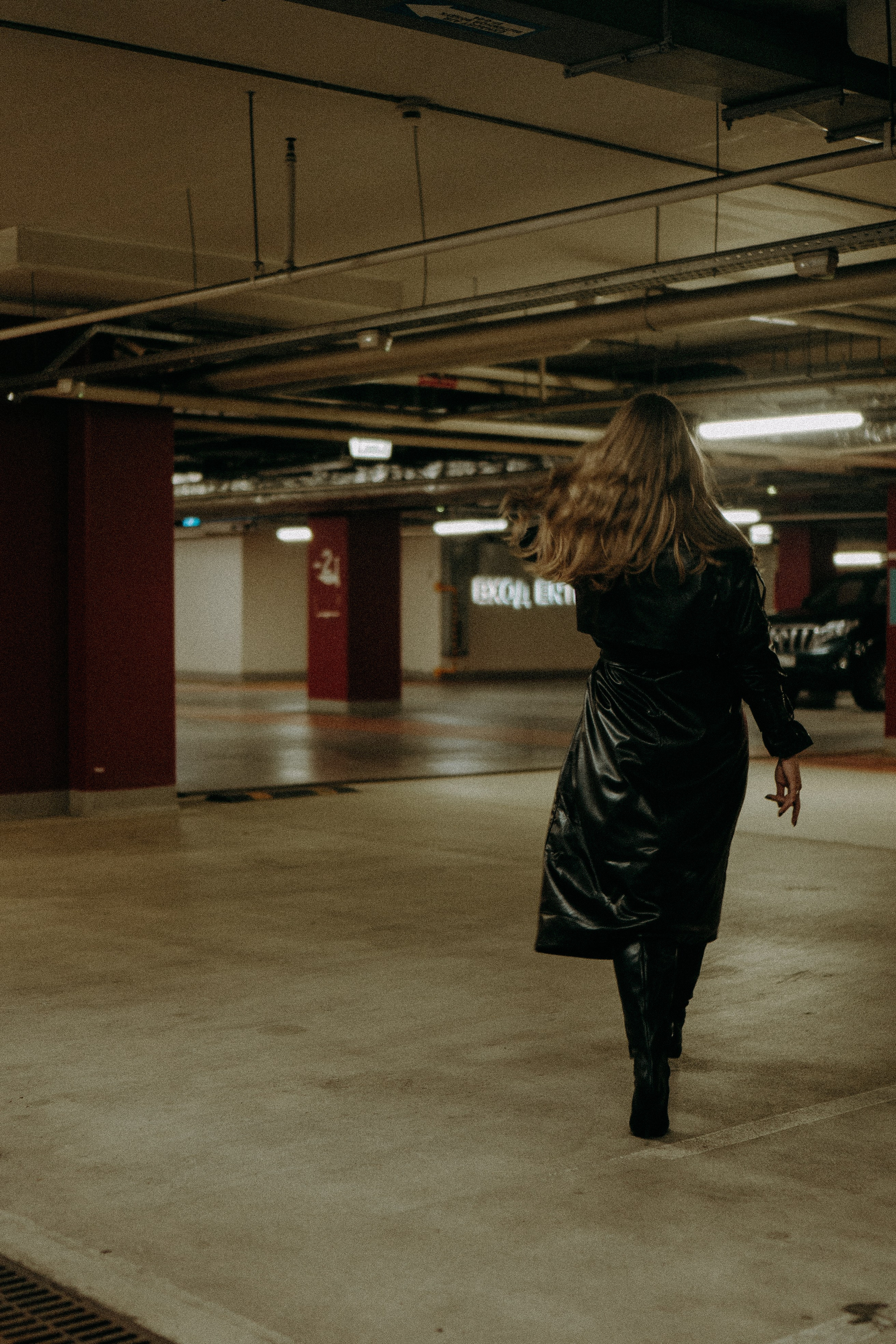 НА ПАРКОВКЕ. Профессиональный фотограф, Санкт-Петербург — Виктория Богомолова