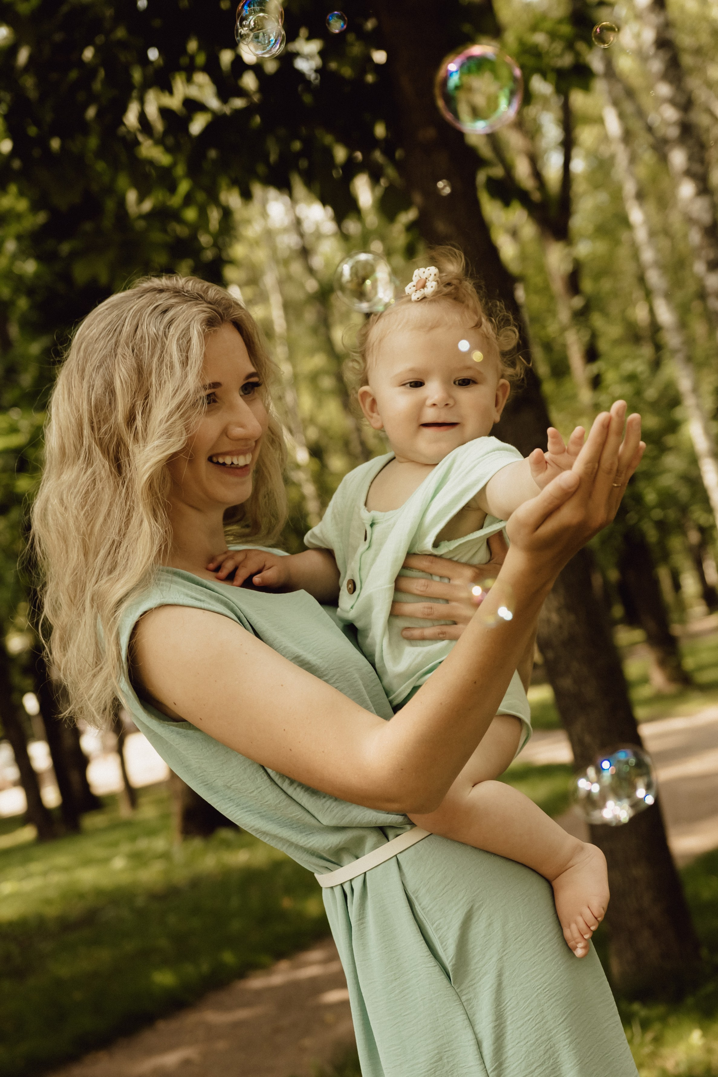 Семья Редькиных в парке Швейцария. Фотограф в Кирове и Кирово-Чепецке Валерия Шиляева