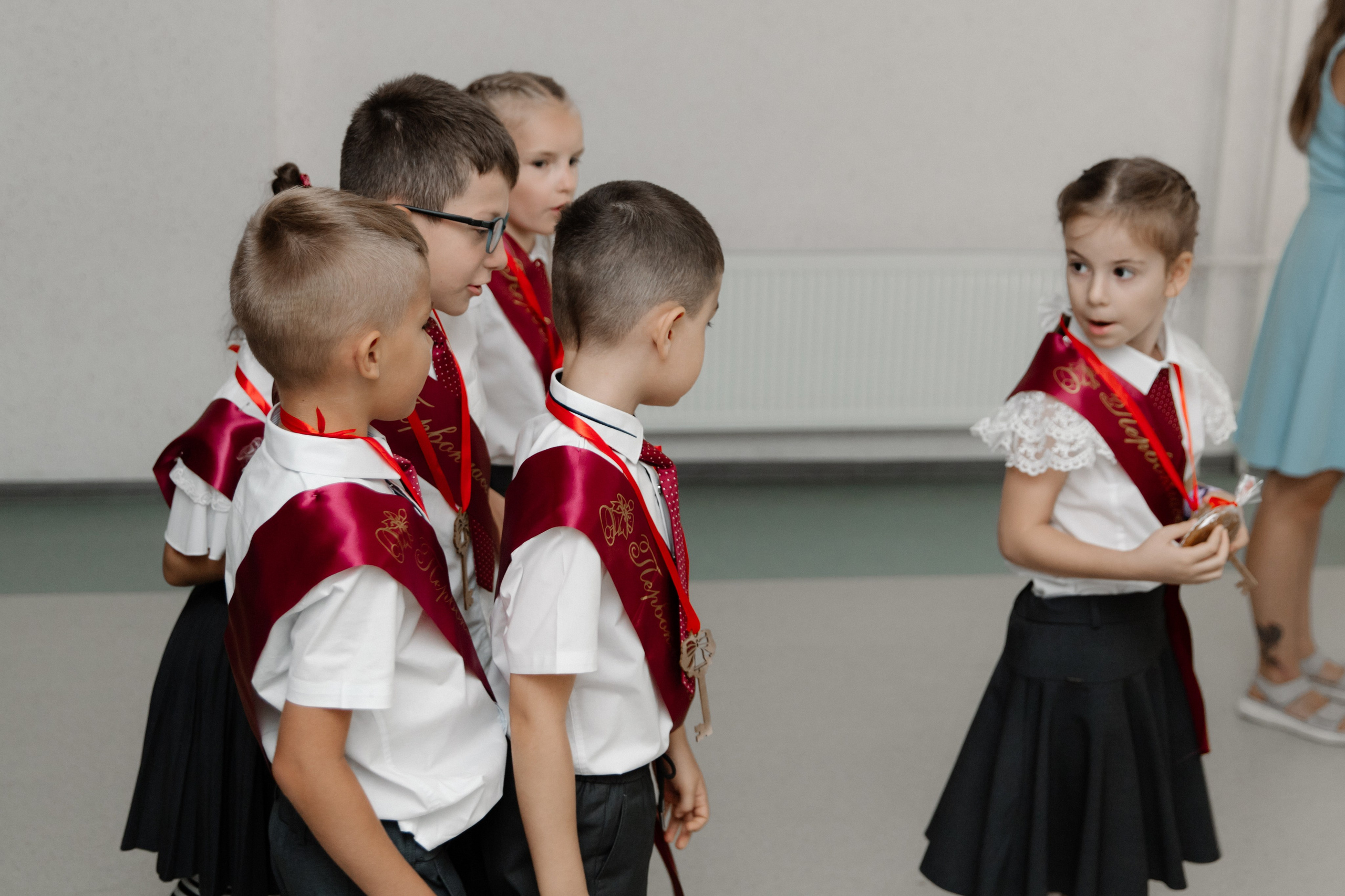 1 класс 11 школа. Выпускные альбомы Натальи Бутко: Новороссийск, Анапа, Геленджик