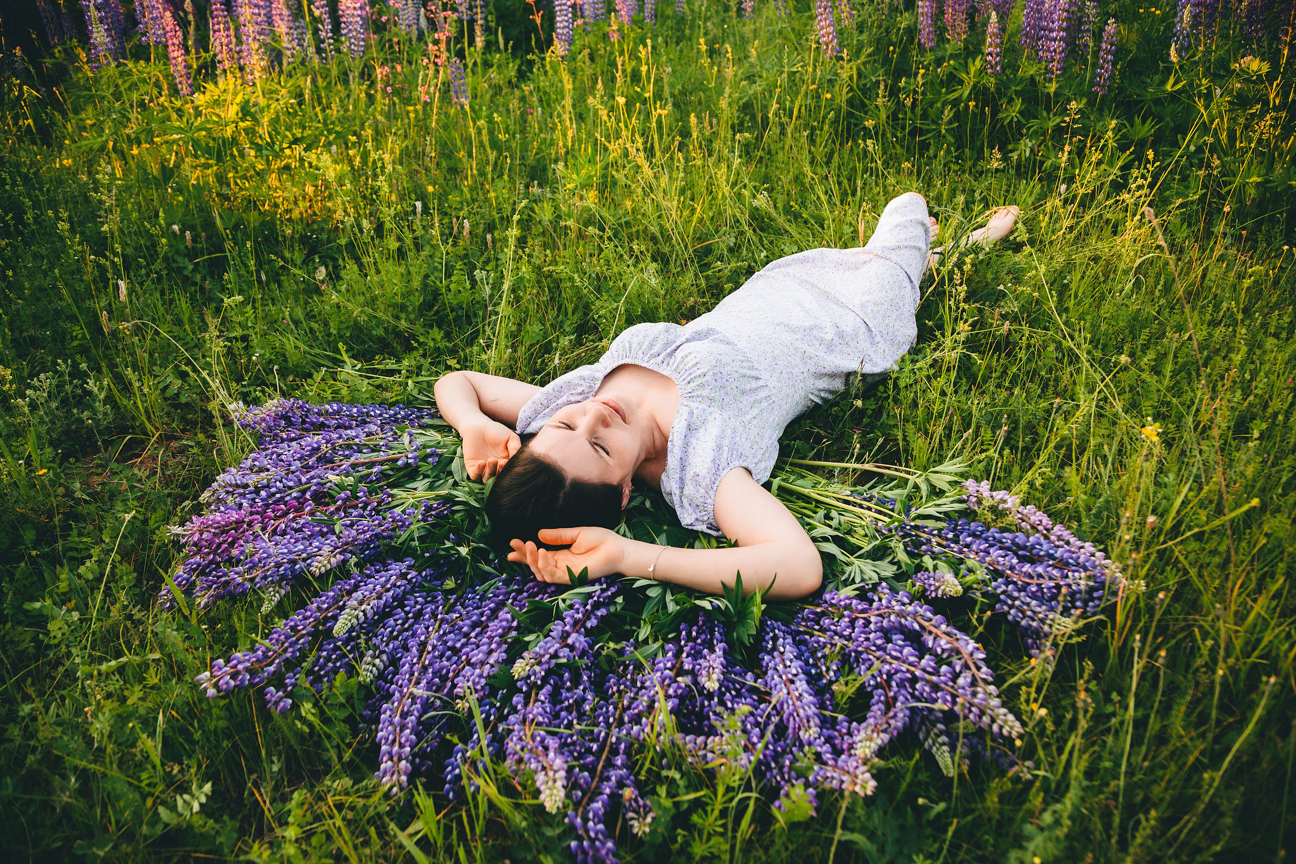 Фотосессия в люпинах для Крестины. Дима Никитин свадебный и семейный фотограф в Ижевске и Удмуртии с 2007 года