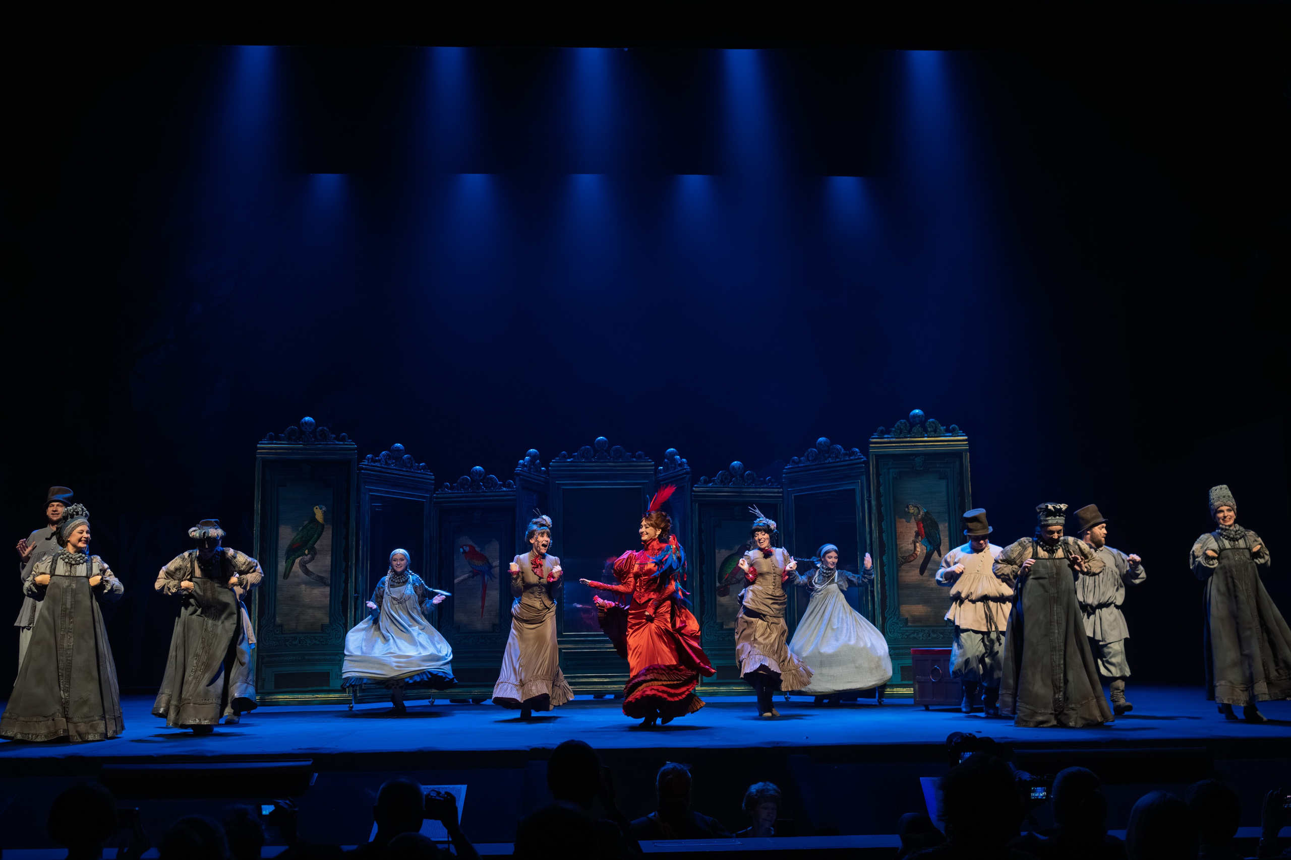 Театр Терезы Дуровой: Малахитовая Шкатулка. Сайт фотографа Сергея Абрамова