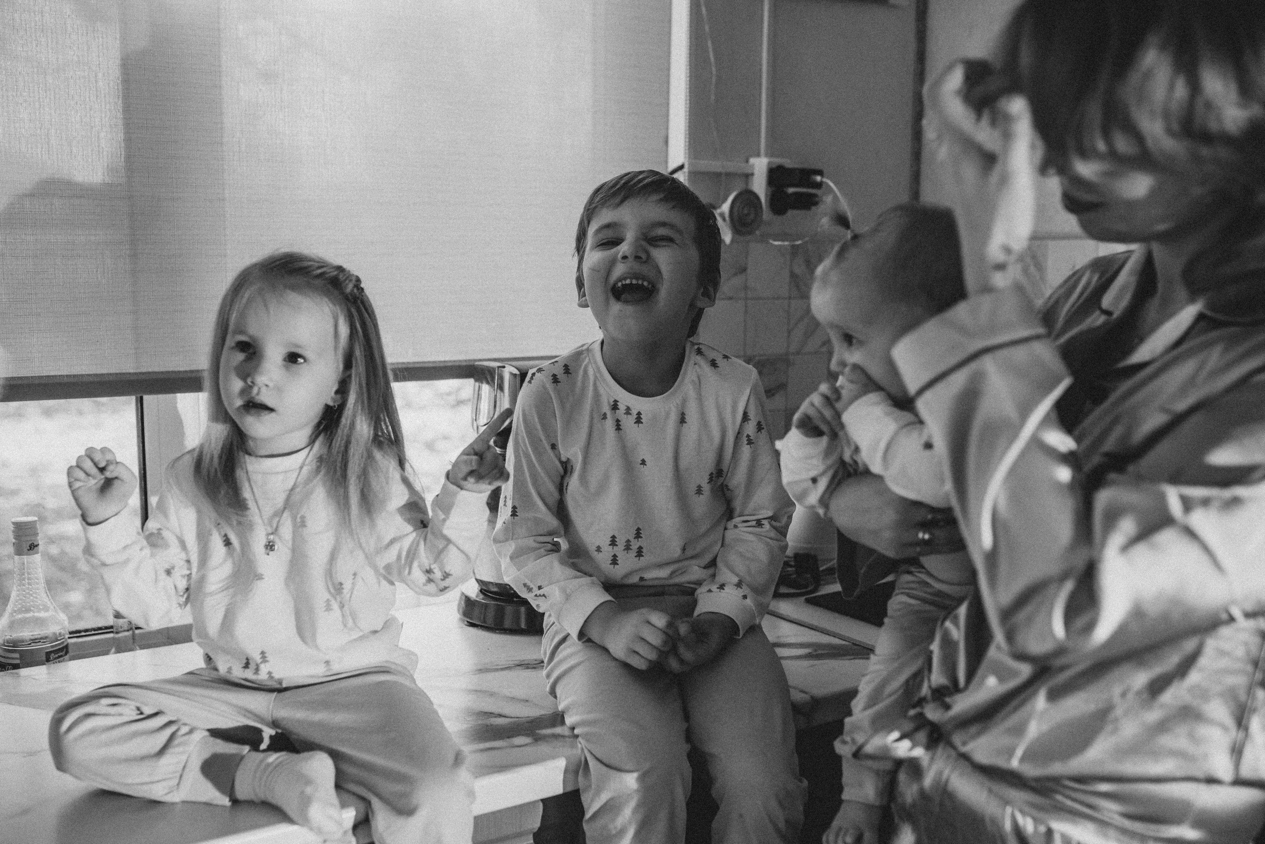 Николина и малыши. Семейный и домашний фотограф в Москве и МО Королева Валерия