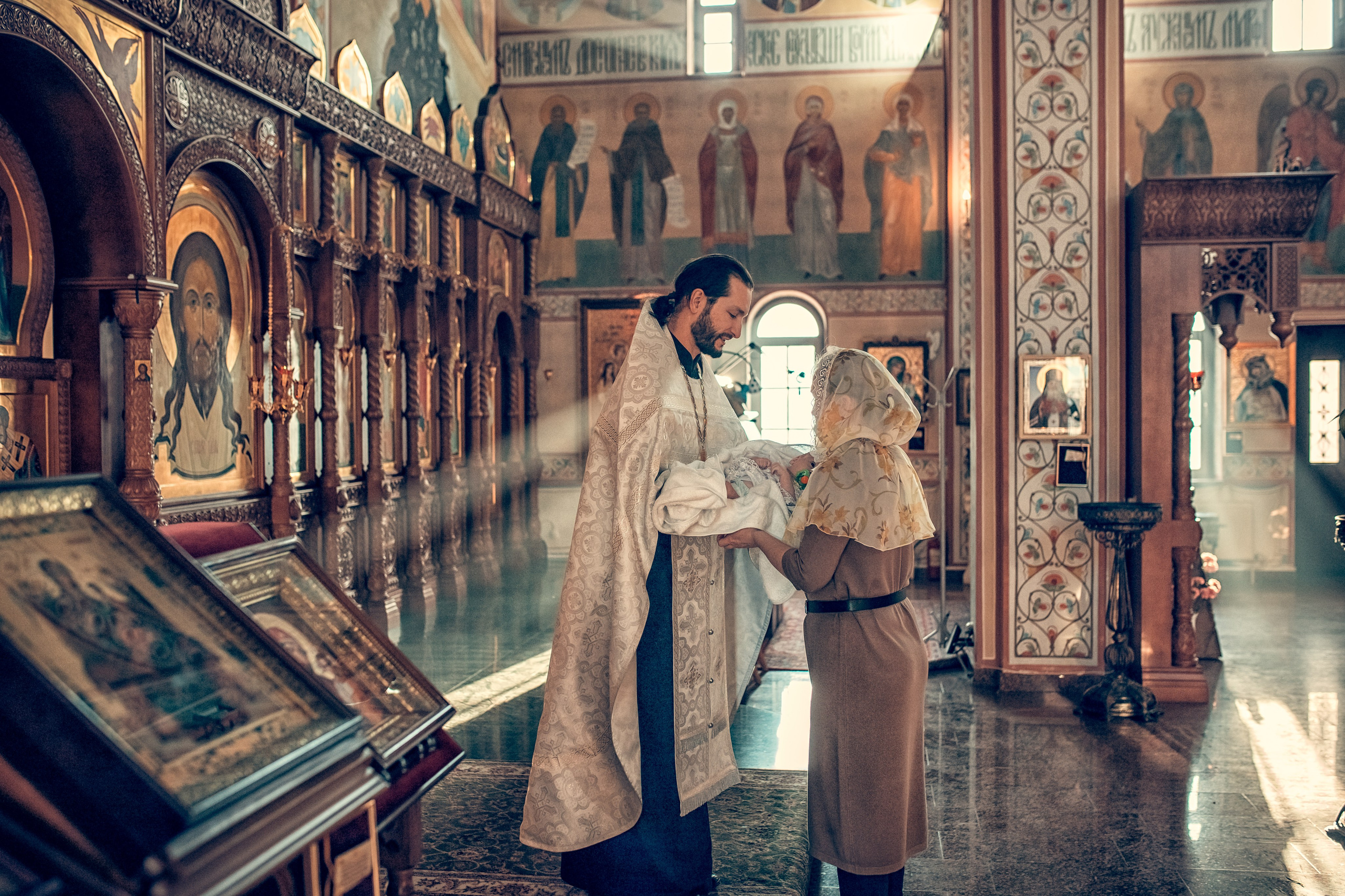 Церковь преподобномученицы великой княгини Елисаветы Феодоровны. Екатерина Крапивина фотограф церковных Таинств в Нижний Новгороде