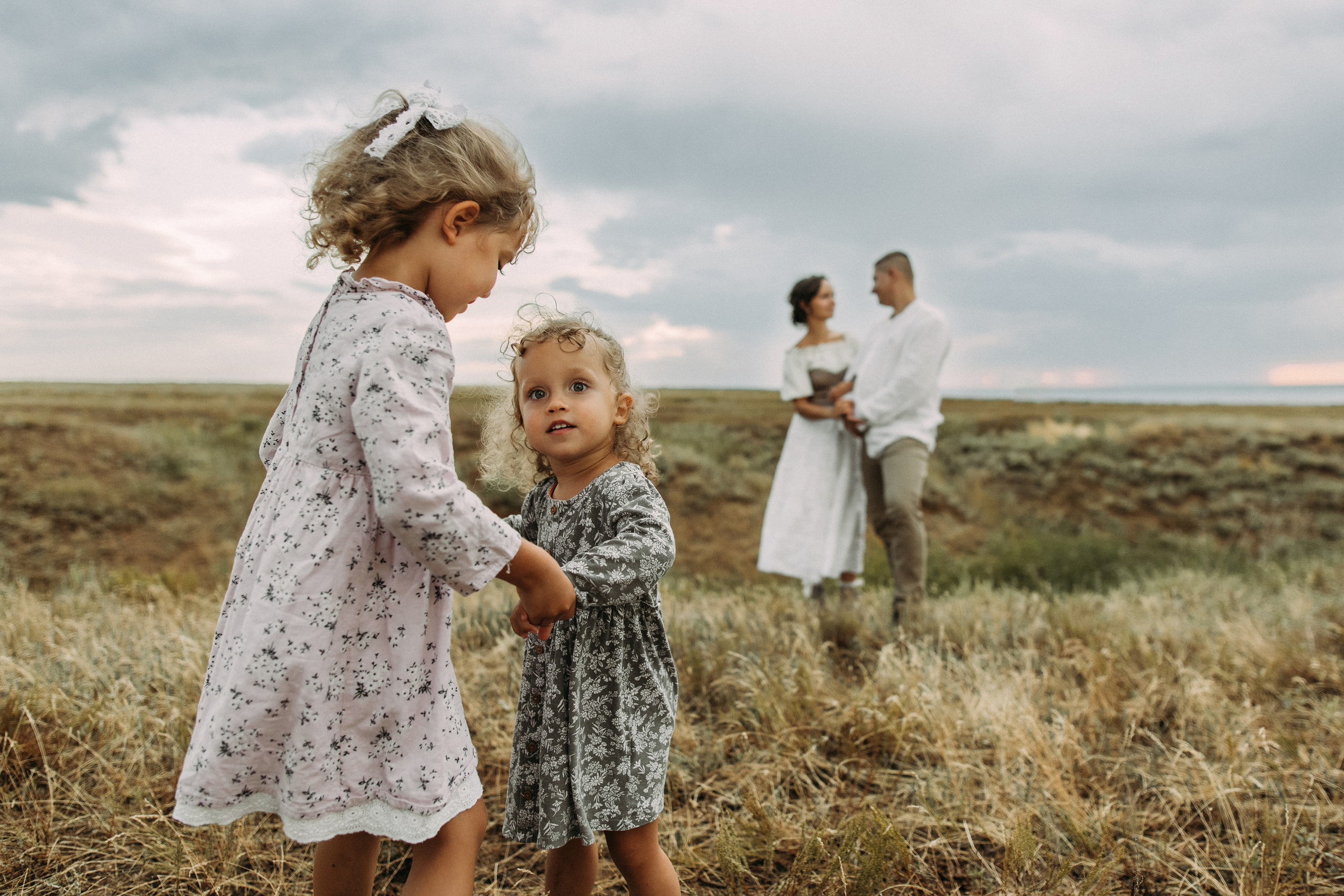 Паша, Алеся, Света и Вера. Семейный фотограф и детский фотограф в Волгограде Алеся Бутакова — дет
