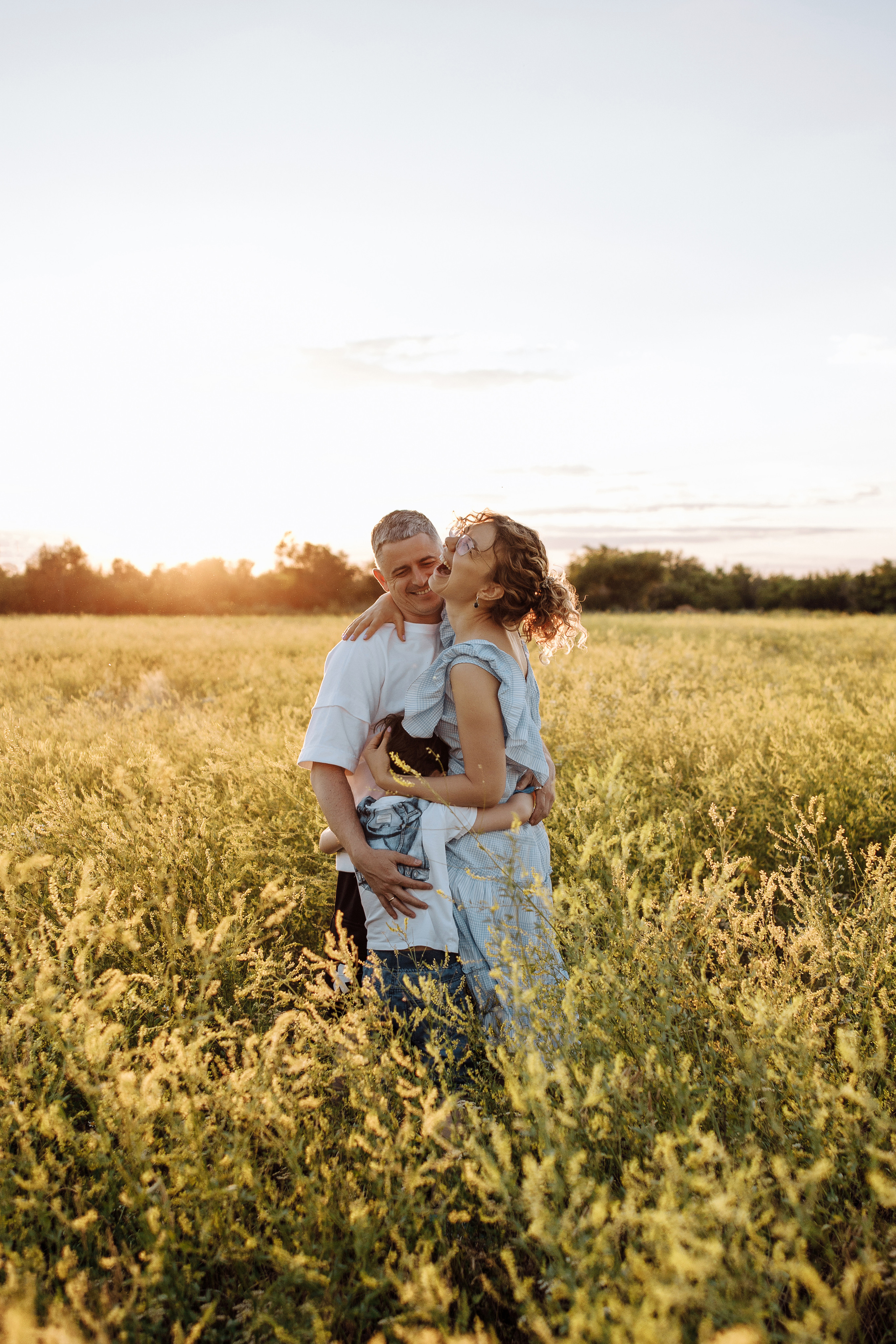 Ирина, Стас, Алина, Гриша, Василиса. Семейный фотограф и детский фотограф в Волгограде Алеся Бутакова — дет