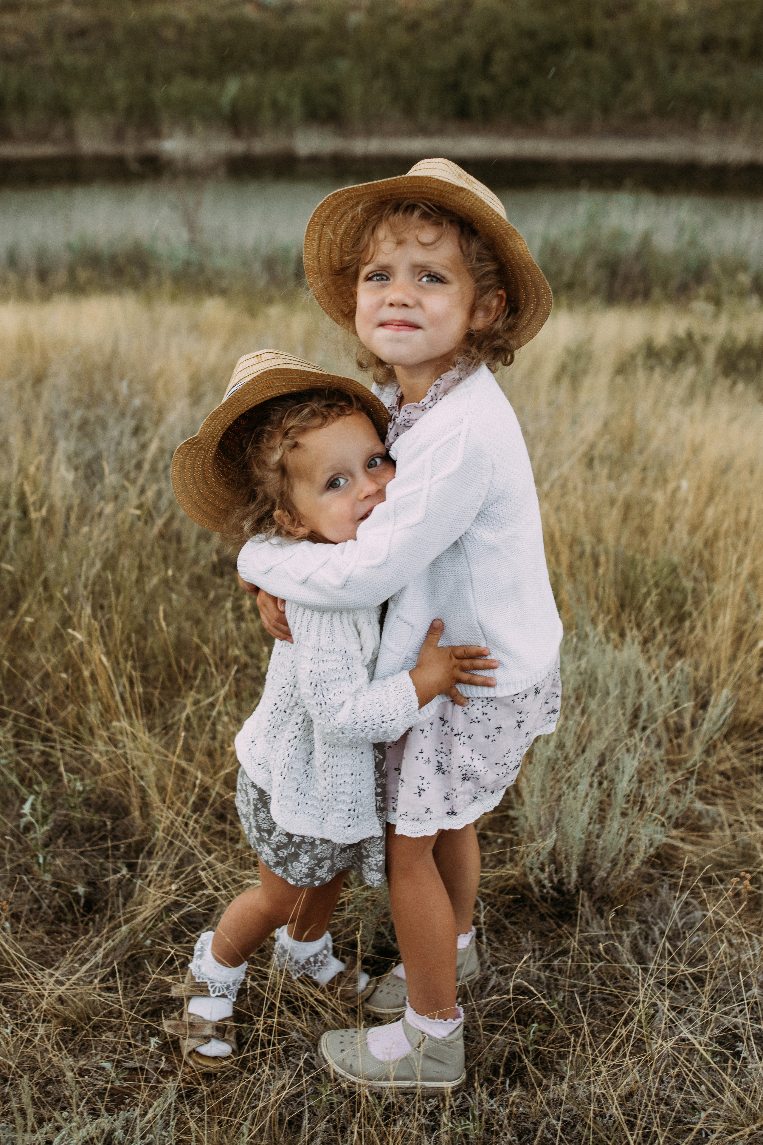 Паша, Алеся, Света и Вера. Семейный фотограф и детский фотограф в Волгограде Алеся Бутакова — дет